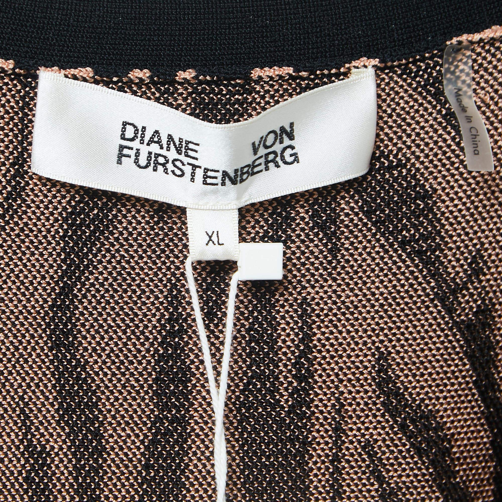 Diane Von Furstenberg Pink/Black Tiger Striped Knit Cardigan XL For Sale 1