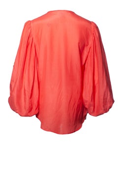 Diane Von Furstenberg, Pink blouse