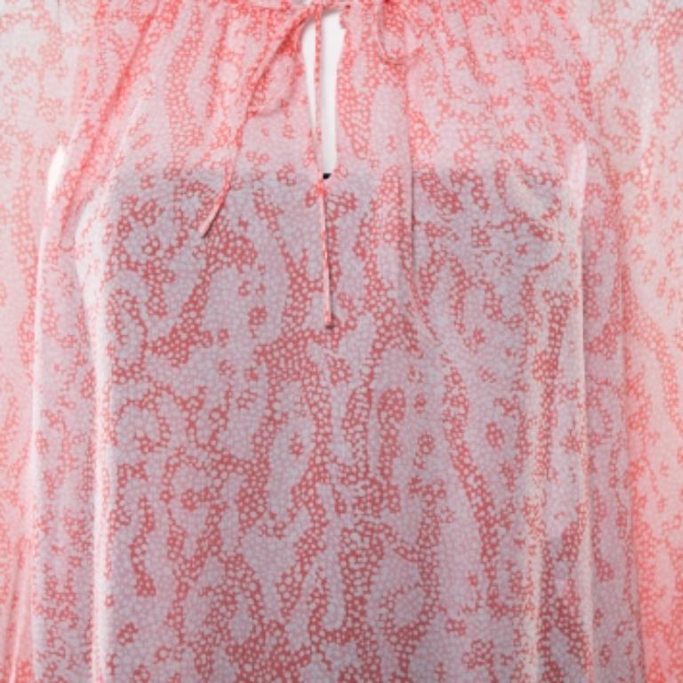 Beige Diane von Furstenberg Pink Coral Print Silk Wynn Blouse M For Sale