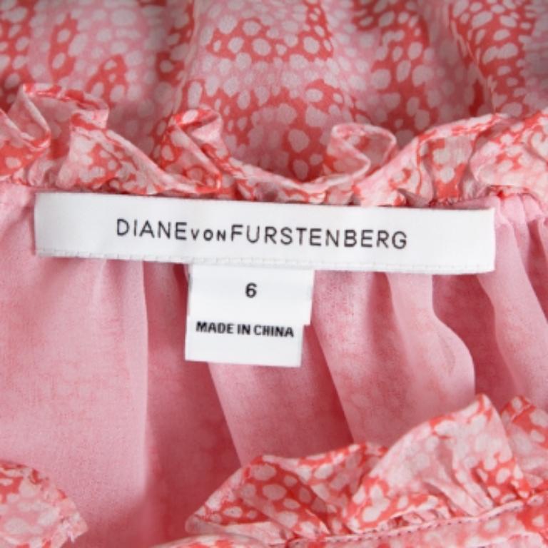 Diane von Furstenberg Pink Coral Print Silk Wynn Blouse M For Sale 1