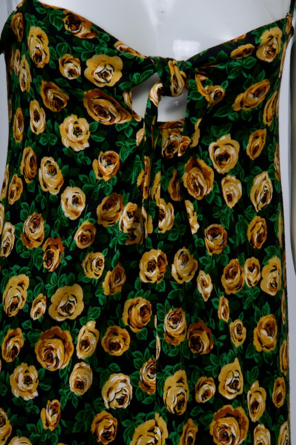 Diane von Furstenberg Print Maxi Dress with Shawl In Good Condition For Sale In Alford, MA