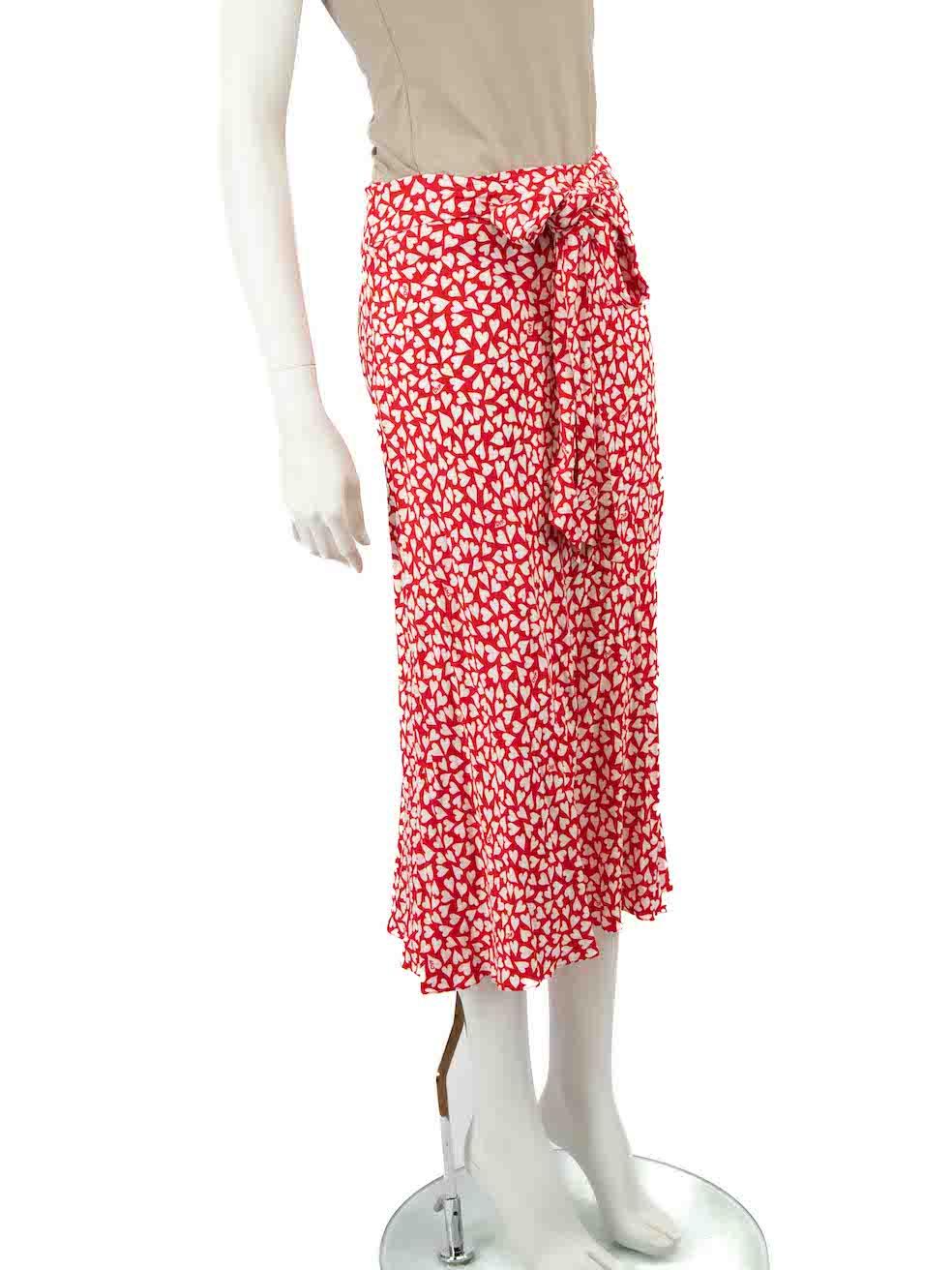 CONDITION is Never worn, with tags. No visible wear to skirt is evident on this new Diane Von Furstenberg designer resale item.
 
 
 
 Details
 
 
 Red
 
 Viscose
 
 Skirt
 
 Heart print
 
 Knee length
 
 Flared
 
 Side zip and hook fastening
 

