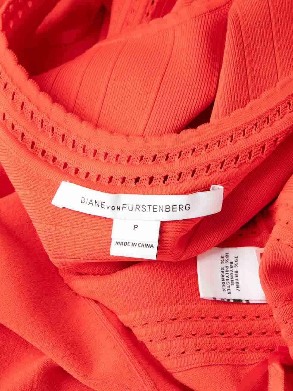 Diane Von Furstenberg Red Knit Mini Length Dress Size S For Sale 3