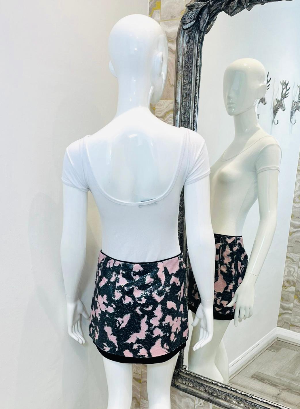 Diane Von Furstenberg Sequin Mini Skirt In Excellent Condition For Sale In London, GB