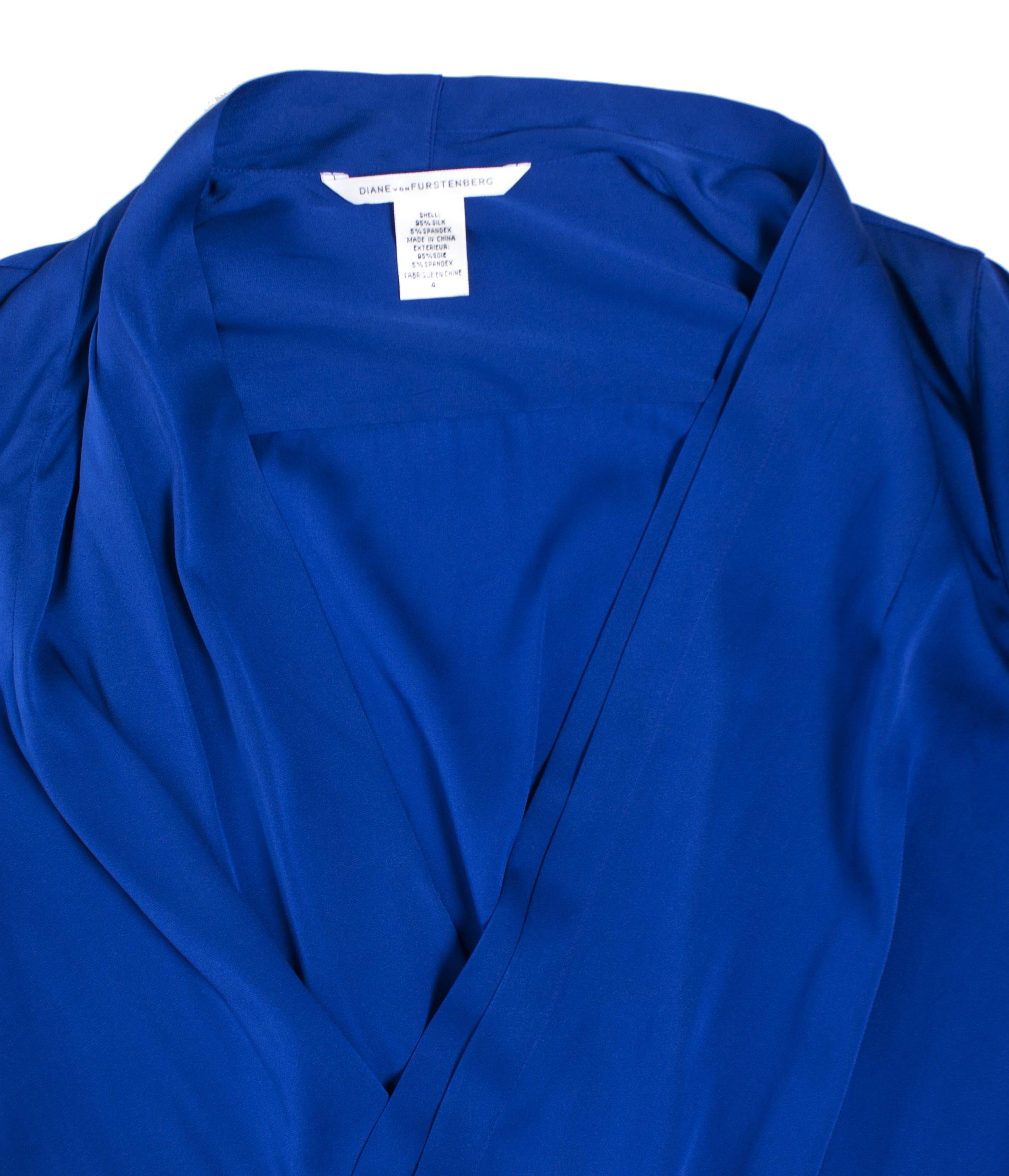 Diane von Furstenberg, silk dress in cobalt blue In New Condition For Sale In AMSTERDAM, NL