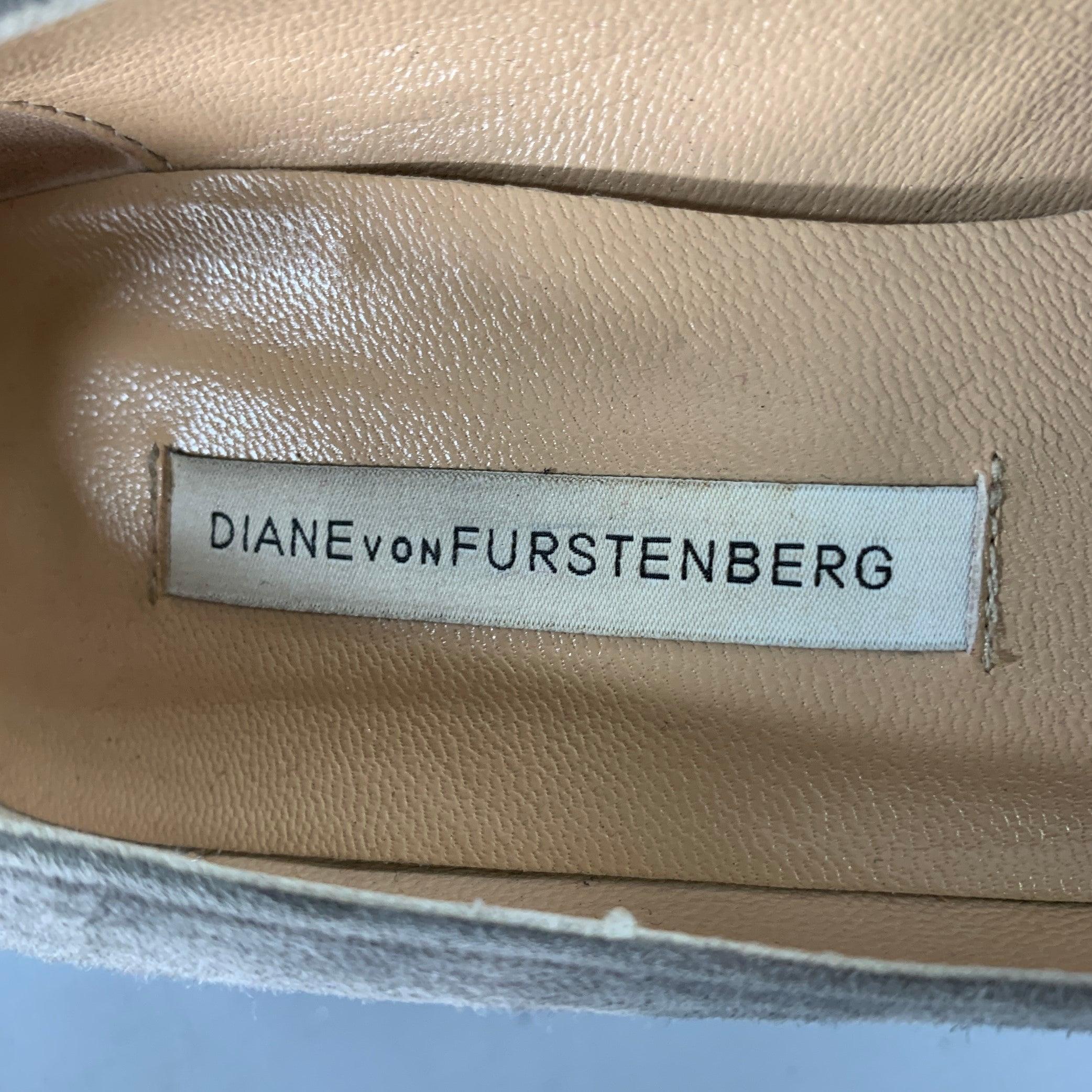 DIANE VON FURSTENBERG Bombas con punta de ante negro gris talla 6 en venta 2