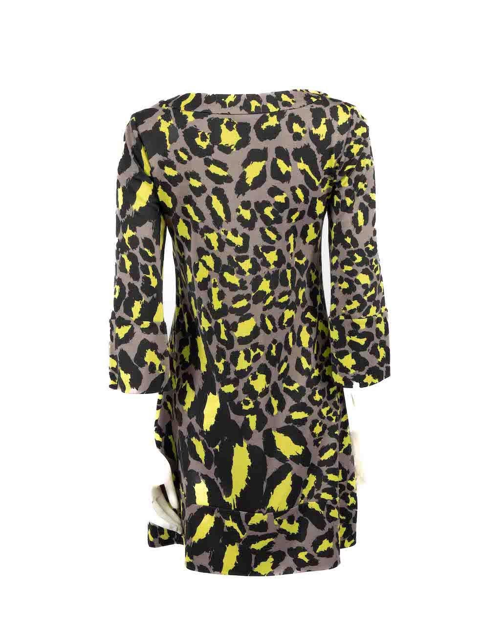 Diane Von Furstenberg Vintage Grey Silk Leopard Dress Size M In Good Condition For Sale In London, GB