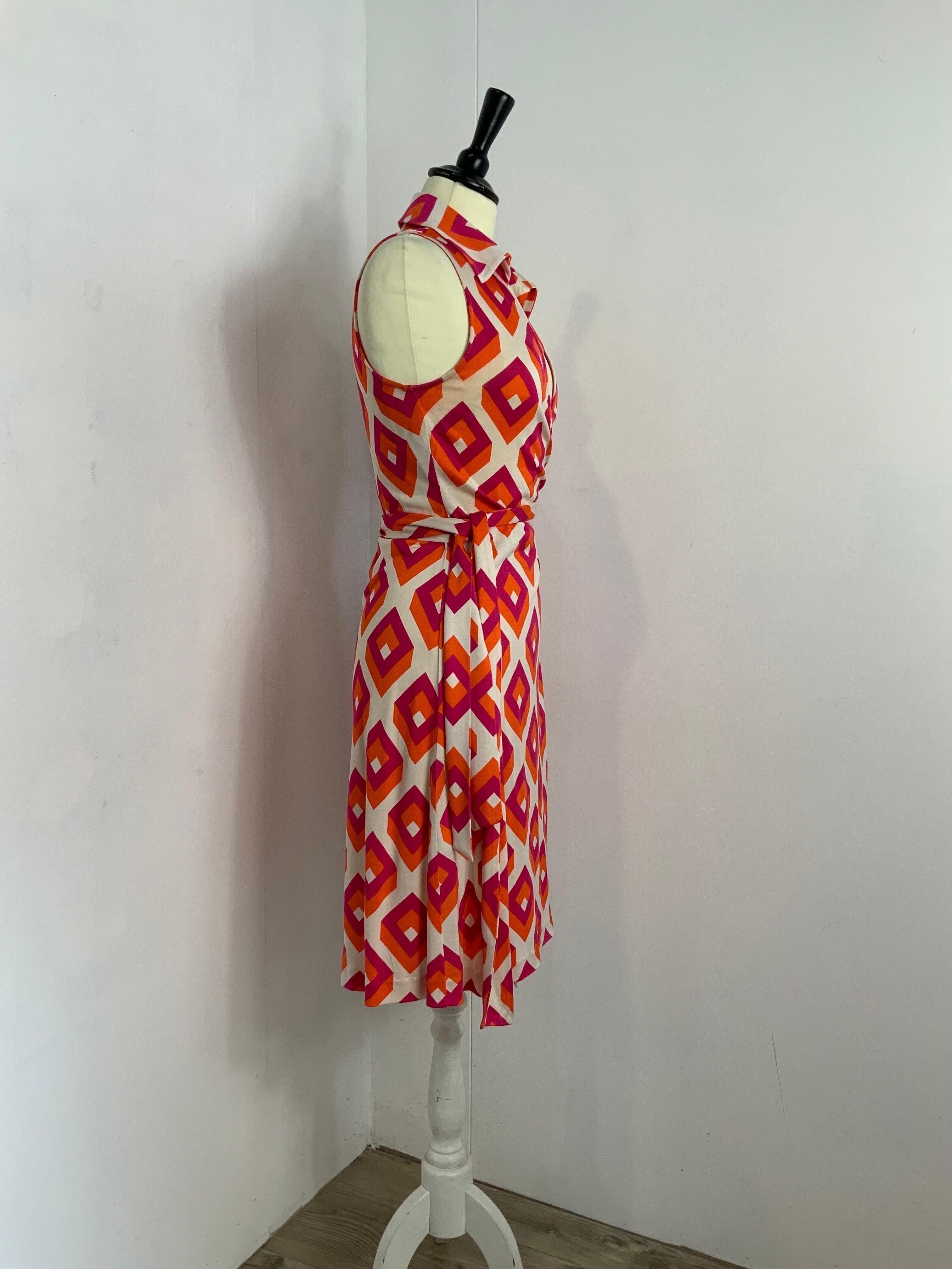 Women's or Men's Diane Von Furstenberg wallet dress  For Sale