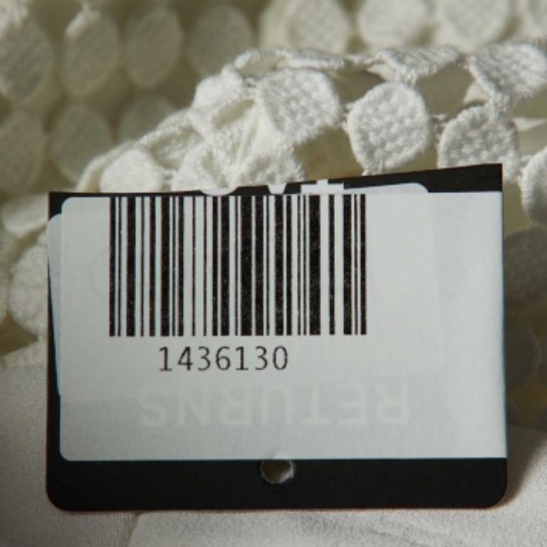 Diane von Furstenberg Jupe longueur genou en dentelle blanche M. en vente 1