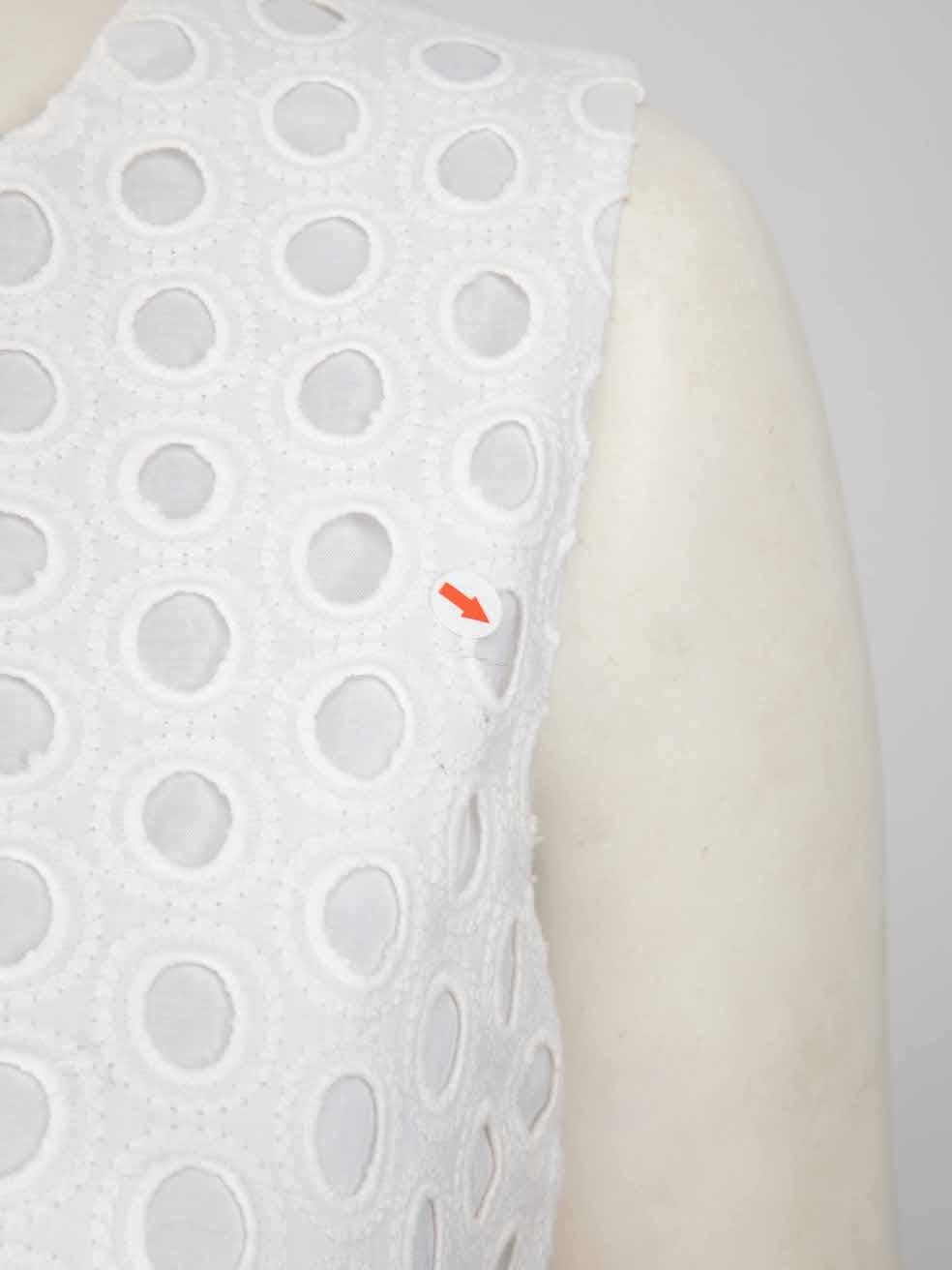 Diane Von Furstenberg - Robe blanche recouverte de dentelle, taille M en vente 1