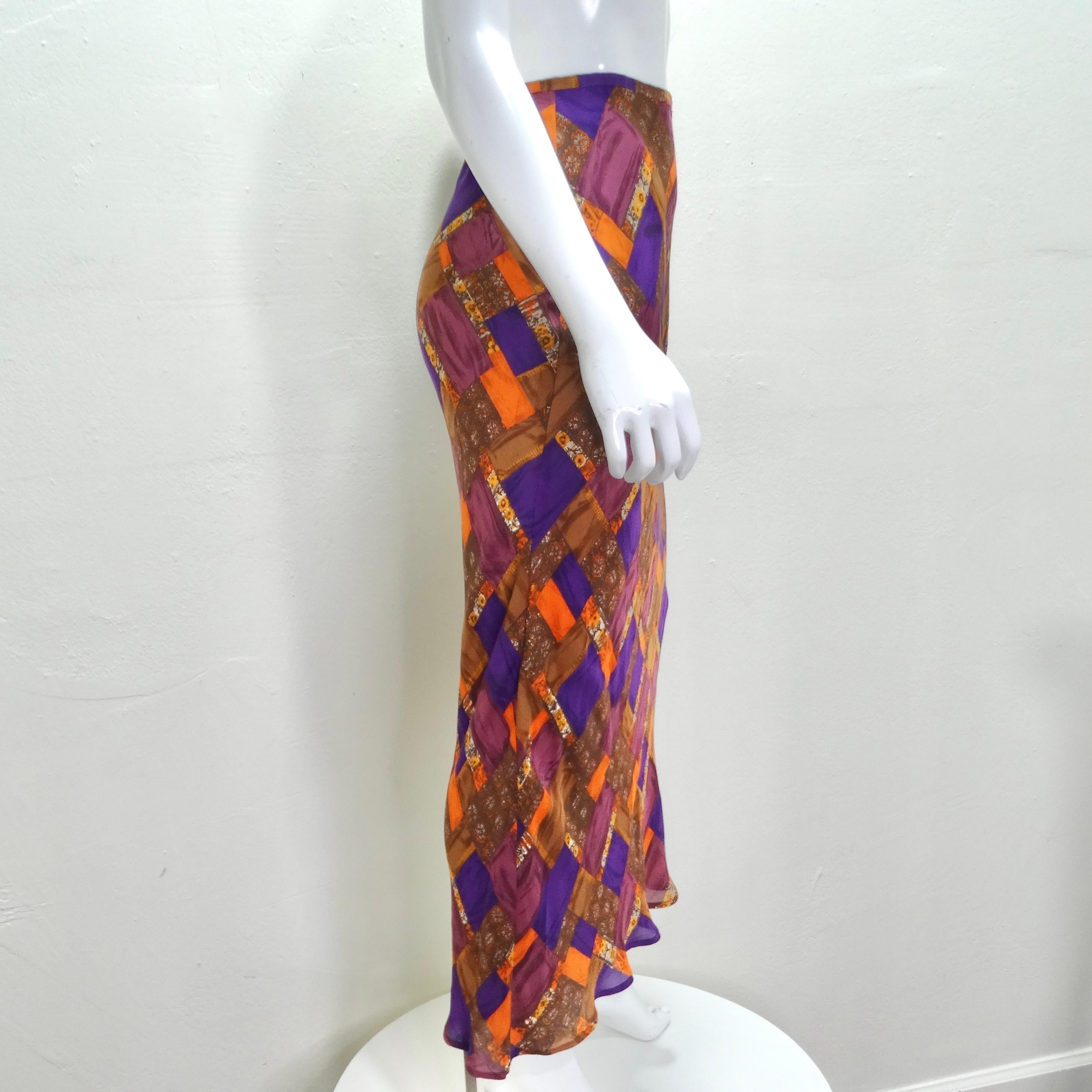 Diane Von Furstenberg Y2K Printed Silk Maxi Skirt In Good Condition For Sale In Scottsdale, AZ