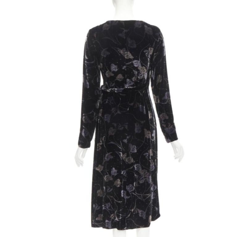 Women's DIANE VON FUSTENBERG black floral print velvet wrap dress robe XS For Sale