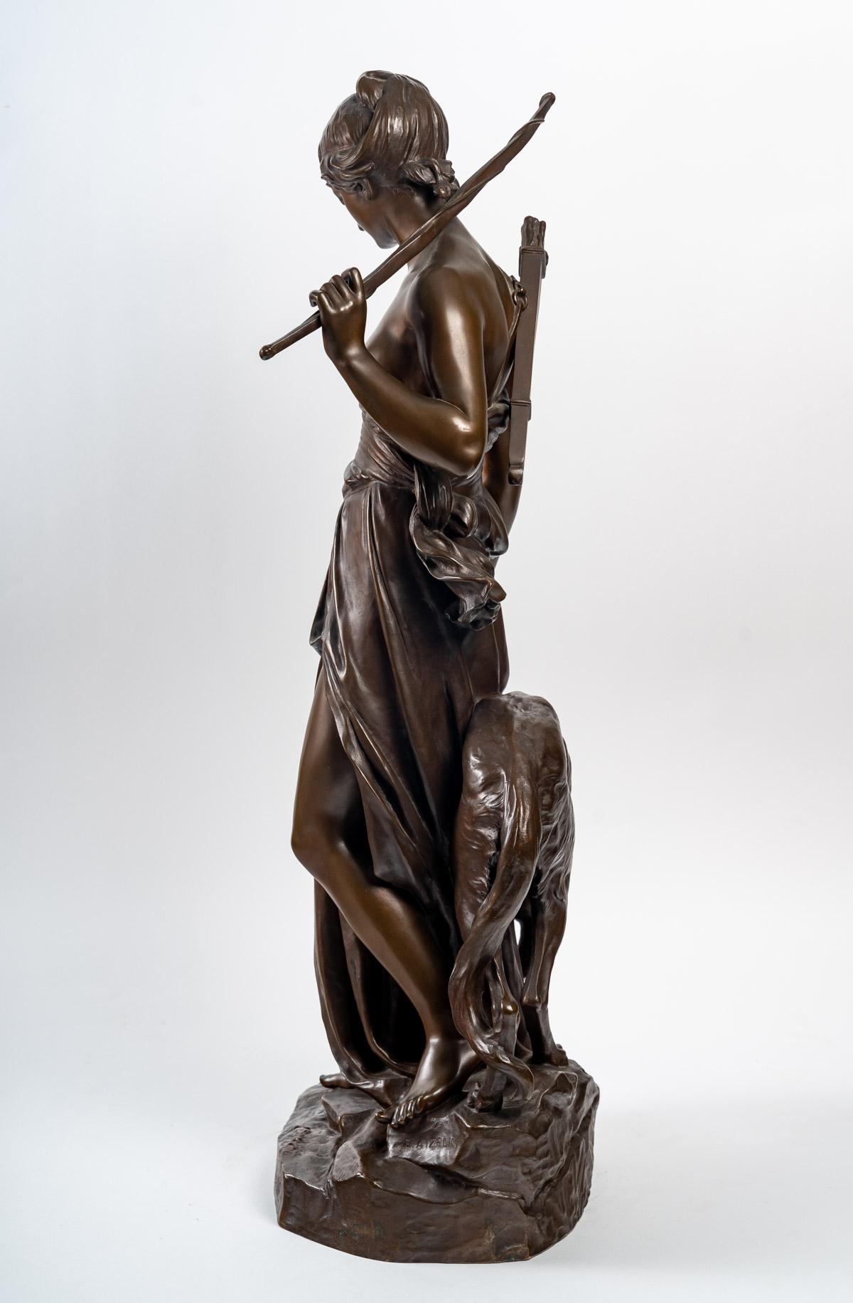 Diane with her dog, bronze sculpture, Napoleon III period, 19th century.
Signed Aizelin and foundry Barbedienne.
Measures: H: 77 cm, W: 35 cm, D: 20 cm.