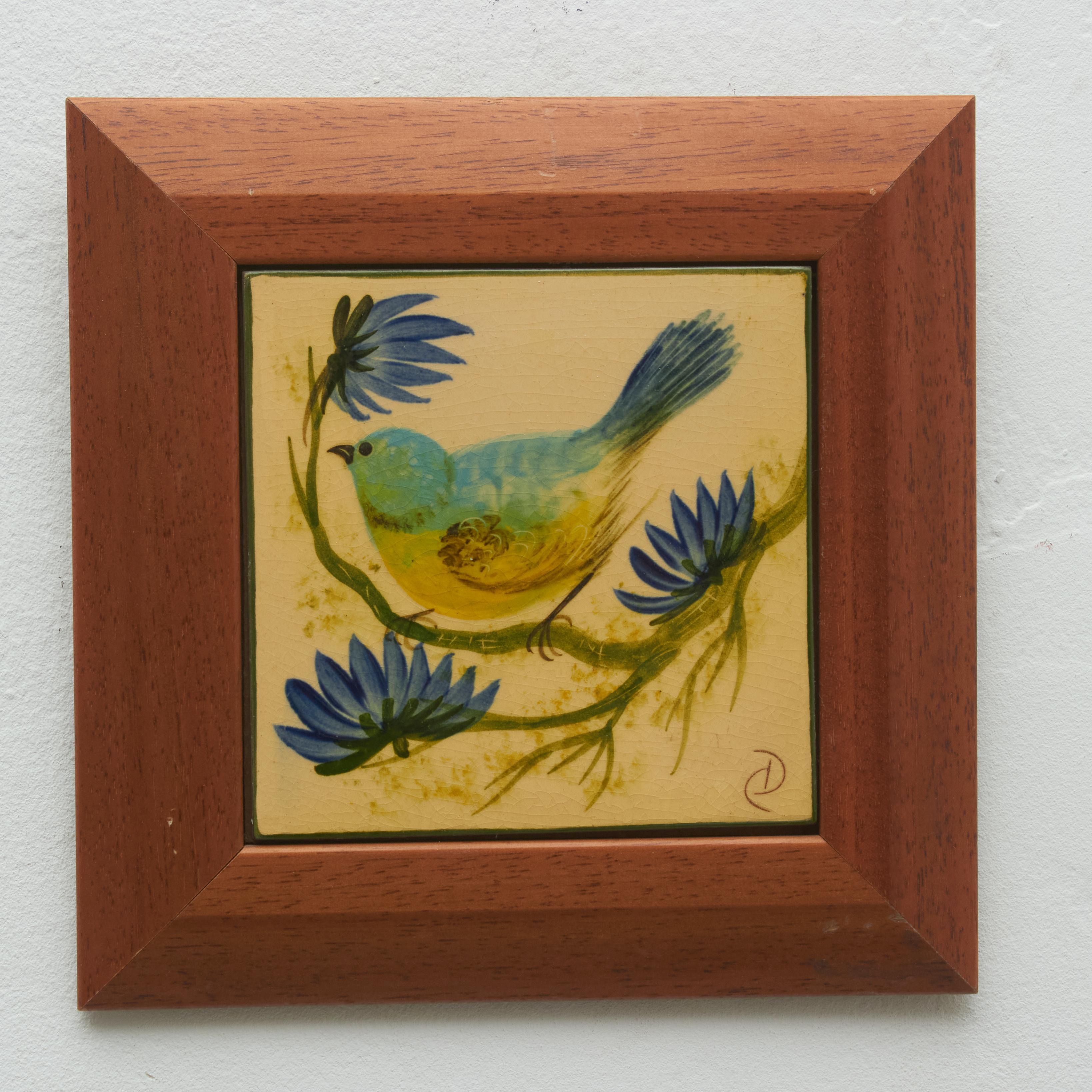 Ceramic hand painted artwork of a bird, designed by Catalan artist Diaz Costa, circa 1960.
Framed. Signed.

In original condition, with minor wear consistent of age and use, preserving a beautiul patina.

Important information regarding color(s) of