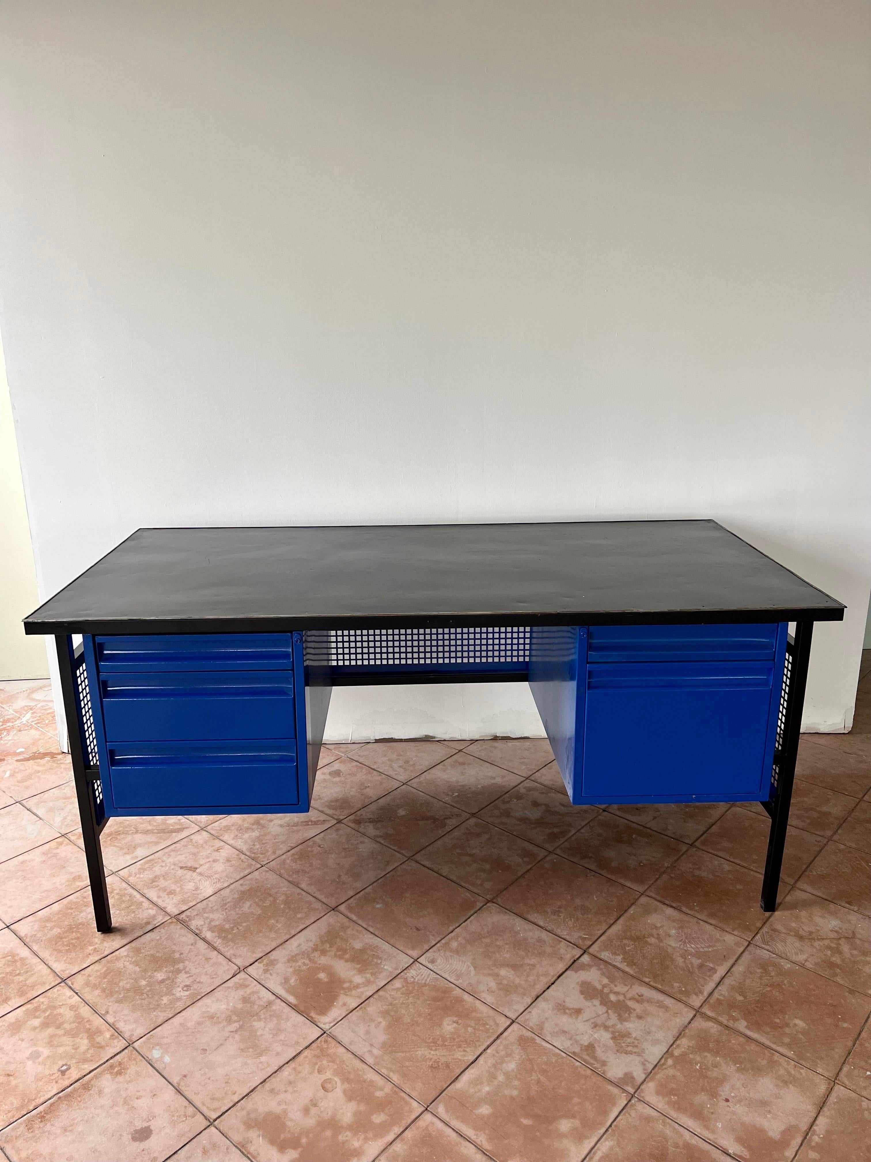 For your consideration, desk sadly attributed to Clara Porset, Diaz Infante is the real and original designer, I have the documents that support it, manufactured by DM Nacional.