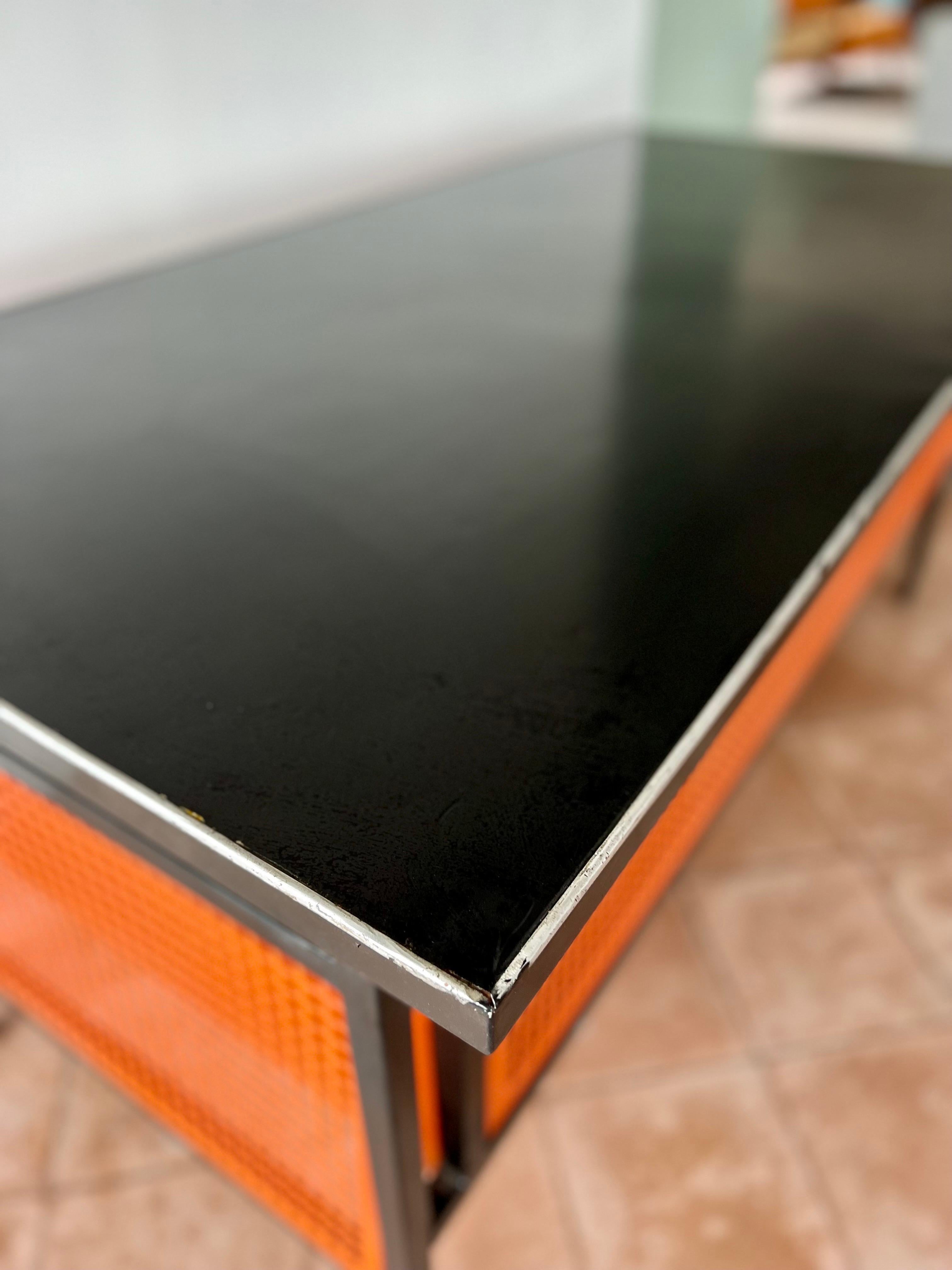 Steel Díaz Infante Desk for DM Nacional For Sale