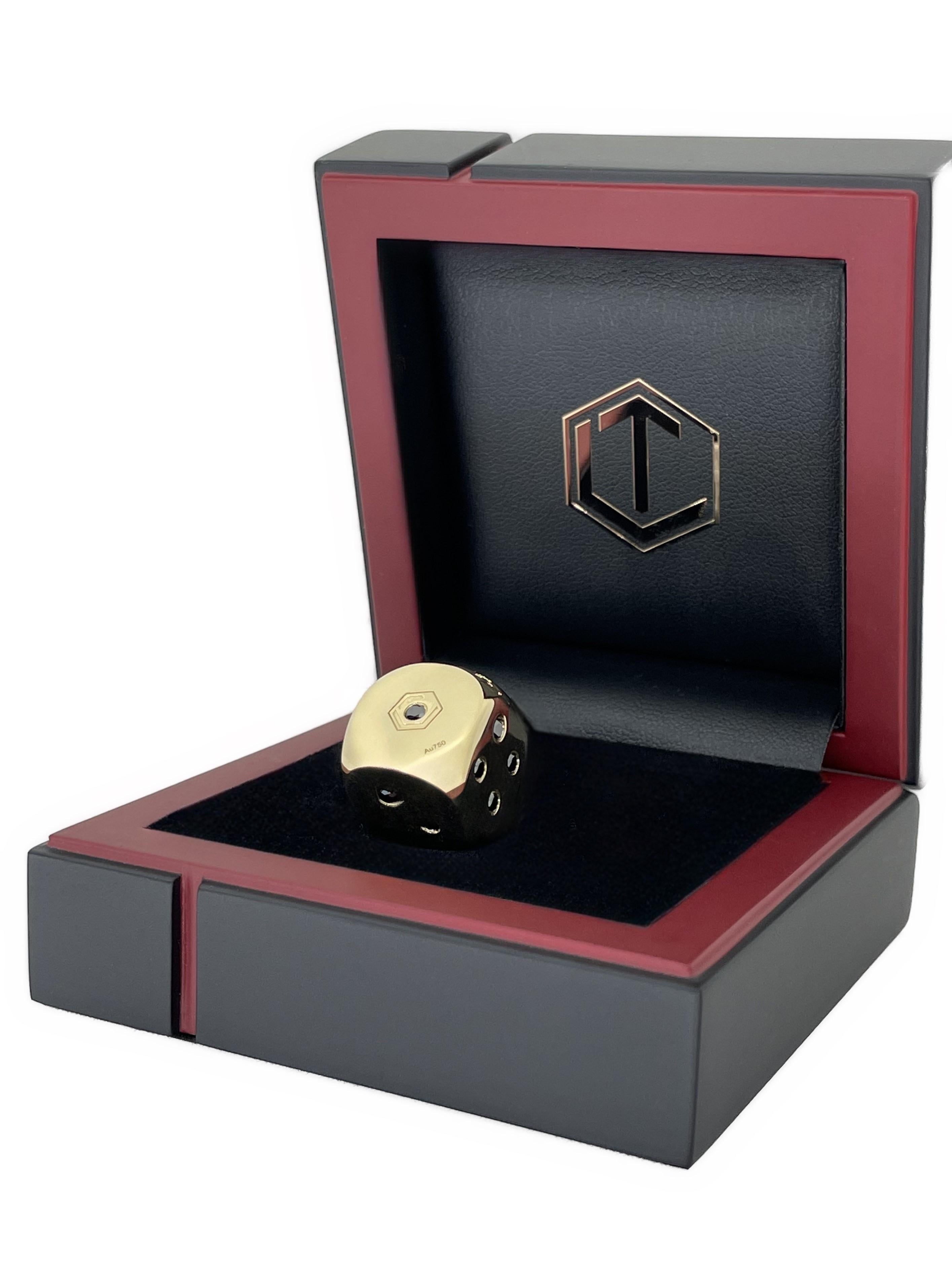 Contemporary Würfel aus Gold, 18K, massiv, 21 schwarze Diamanten, Zertifikat, Made in Germany For Sale