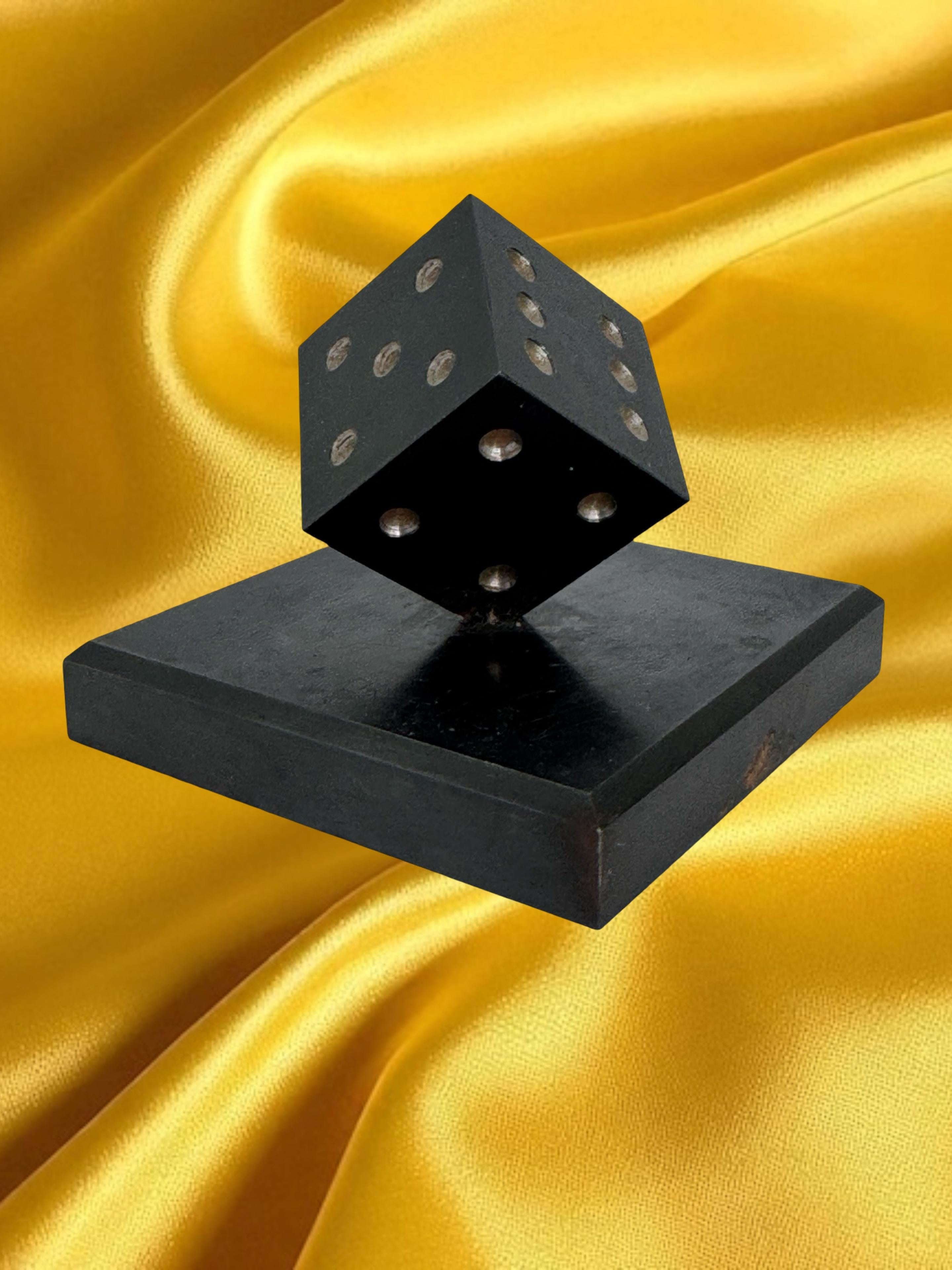 Dice Steel Metal Sculpture or Paper Weight Mid-Century Modern, German, 1970s im Angebot 4