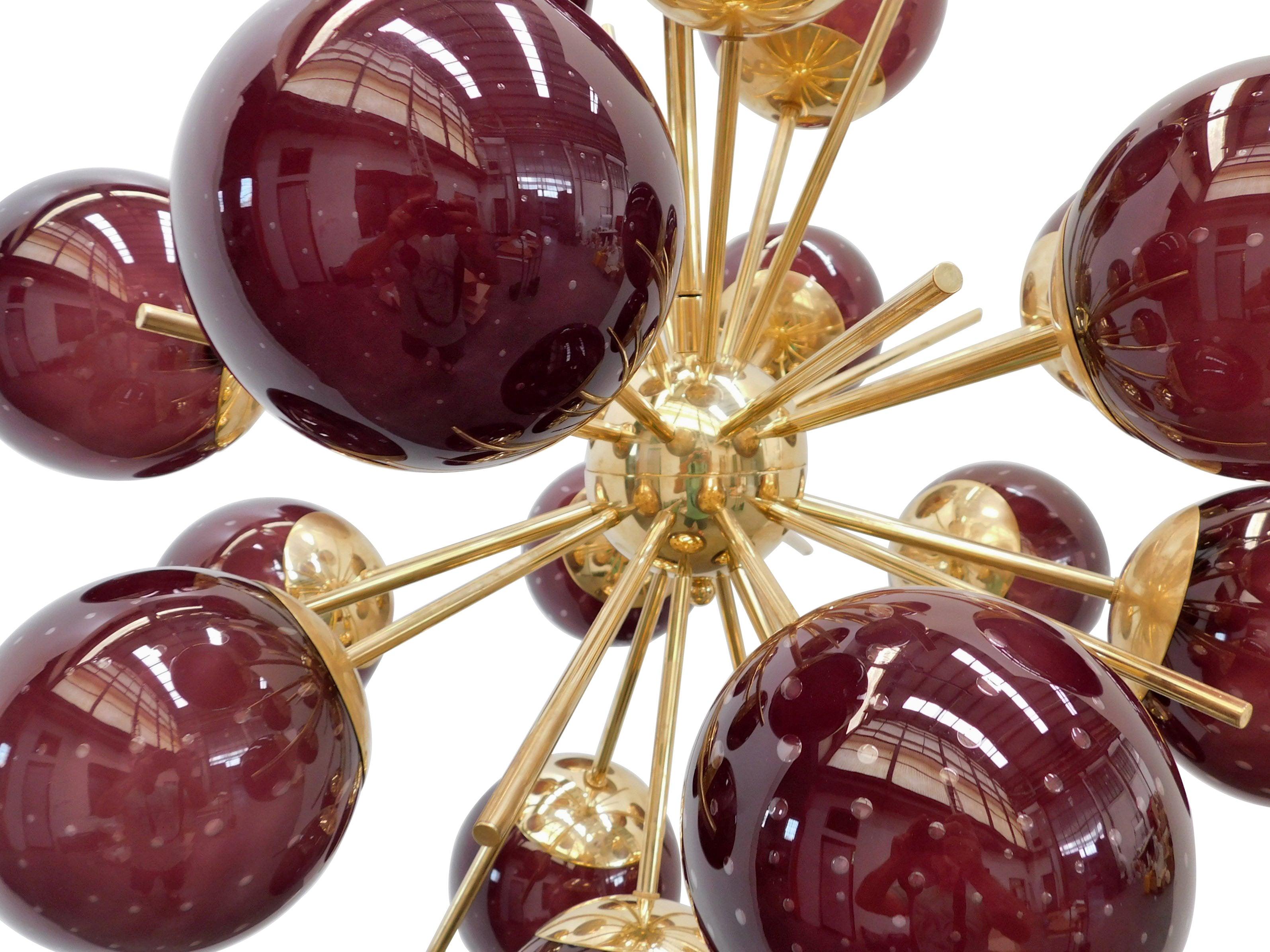 Lucidato Lampadario Diciotto Sputnik di Fabio Ltd in vendita