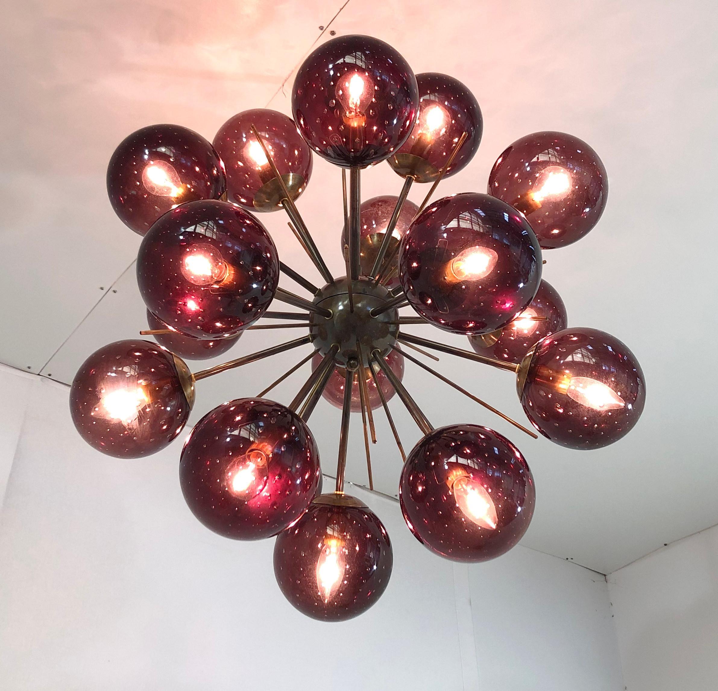 Ottone Lampadario Diciotto Sputnik di Fabio Ltd in vendita