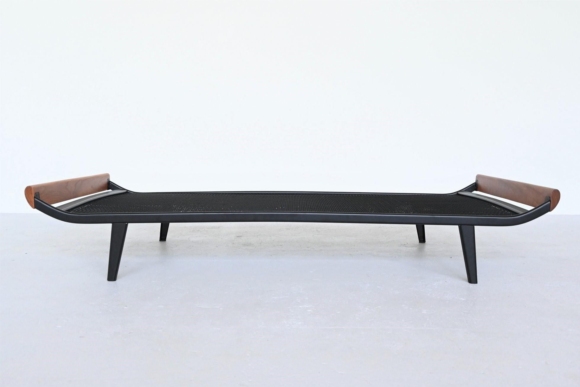 Dick Cordemeijer Cleopatra daybed in blue Auping The Netherlands 1954 For Sale 4