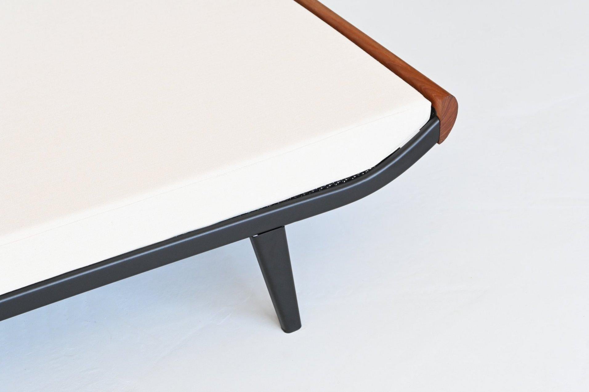 Metal Dick Cordemeijer Cleopatra daybed in white linen Auping Netherlands 1954 For Sale