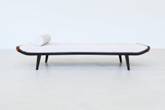 Dick Cordemeijer Cleopatra daybed white fabric Auping Netherlands 1954