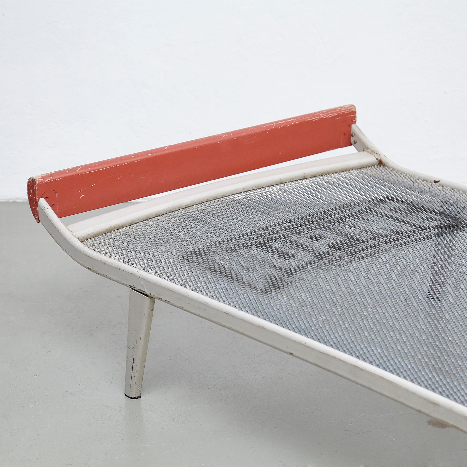 Dick Cordemeijer Mid-Century Modern Metal and Wood Daybed Cleopatra, circa 1950 1
