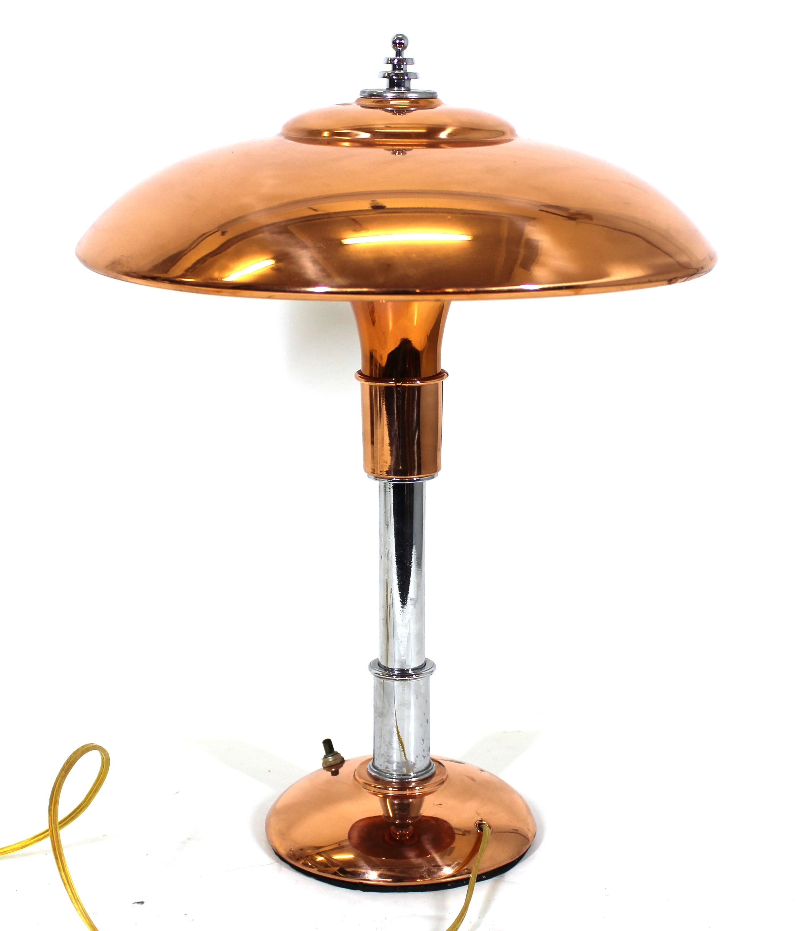 Dickerson & Faries American Art Deco 'Guardsman' Table Lamp 1