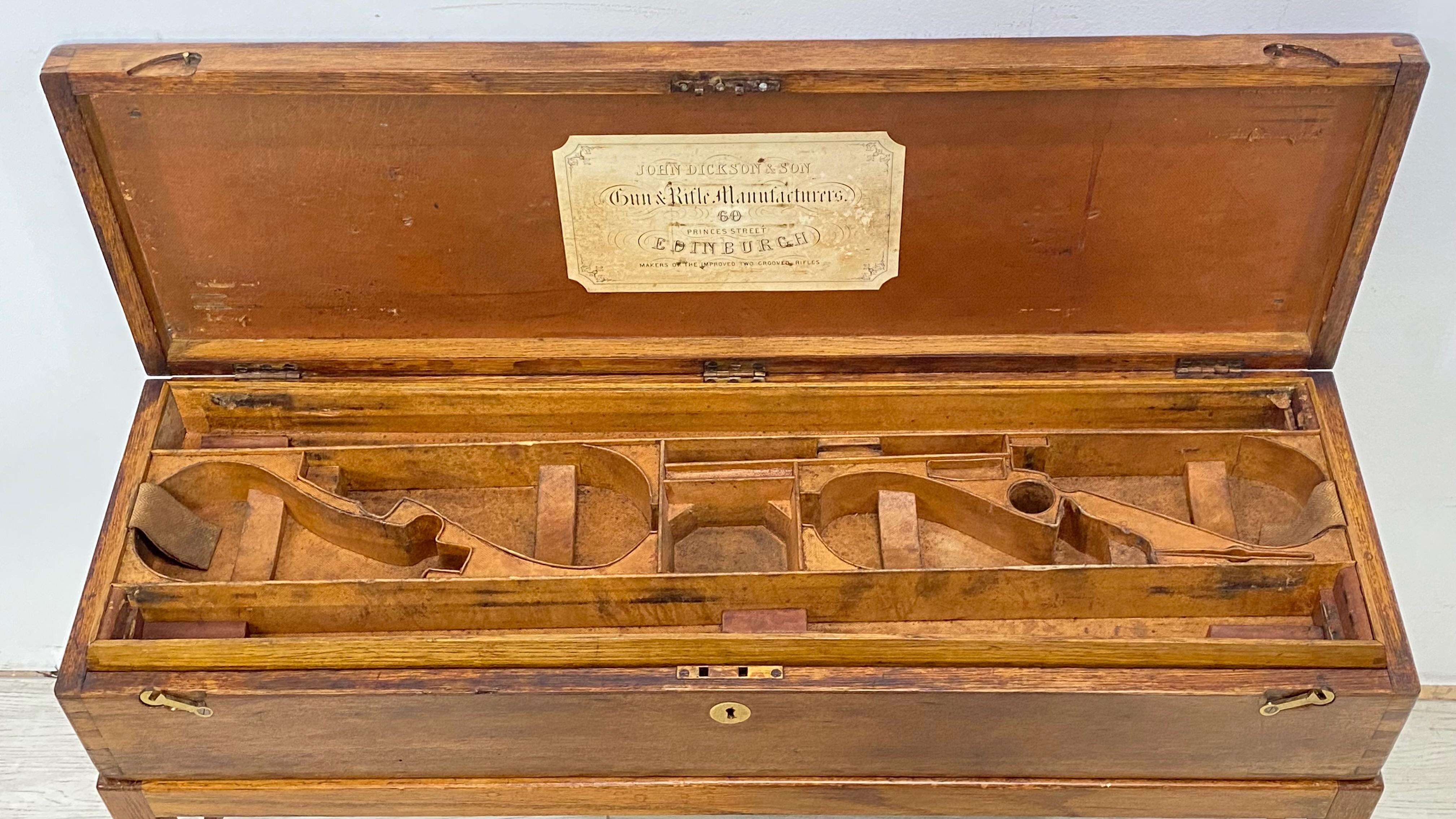 Dickson & Son Oak Fitted Rifle Case / Coffee Table, English 19th Century 6