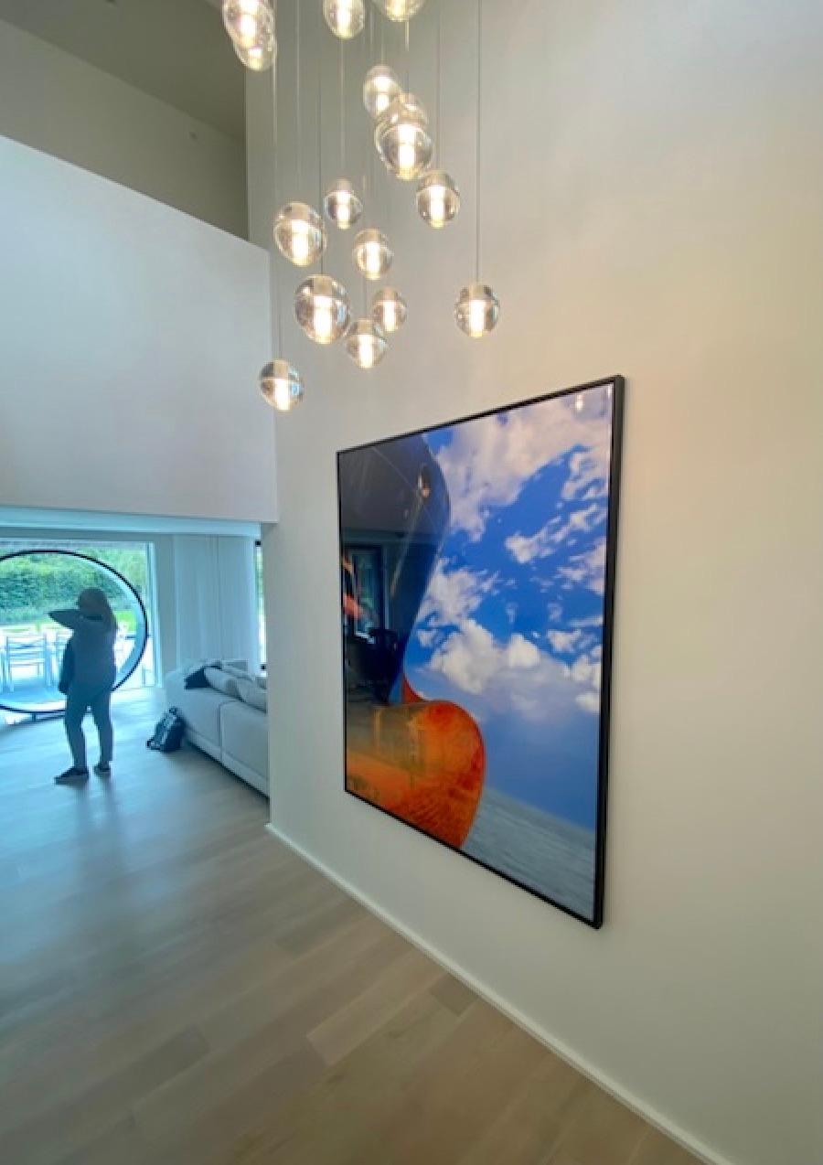 Ceci n’est pas un M - Contemporary Photograph by Didier Engels