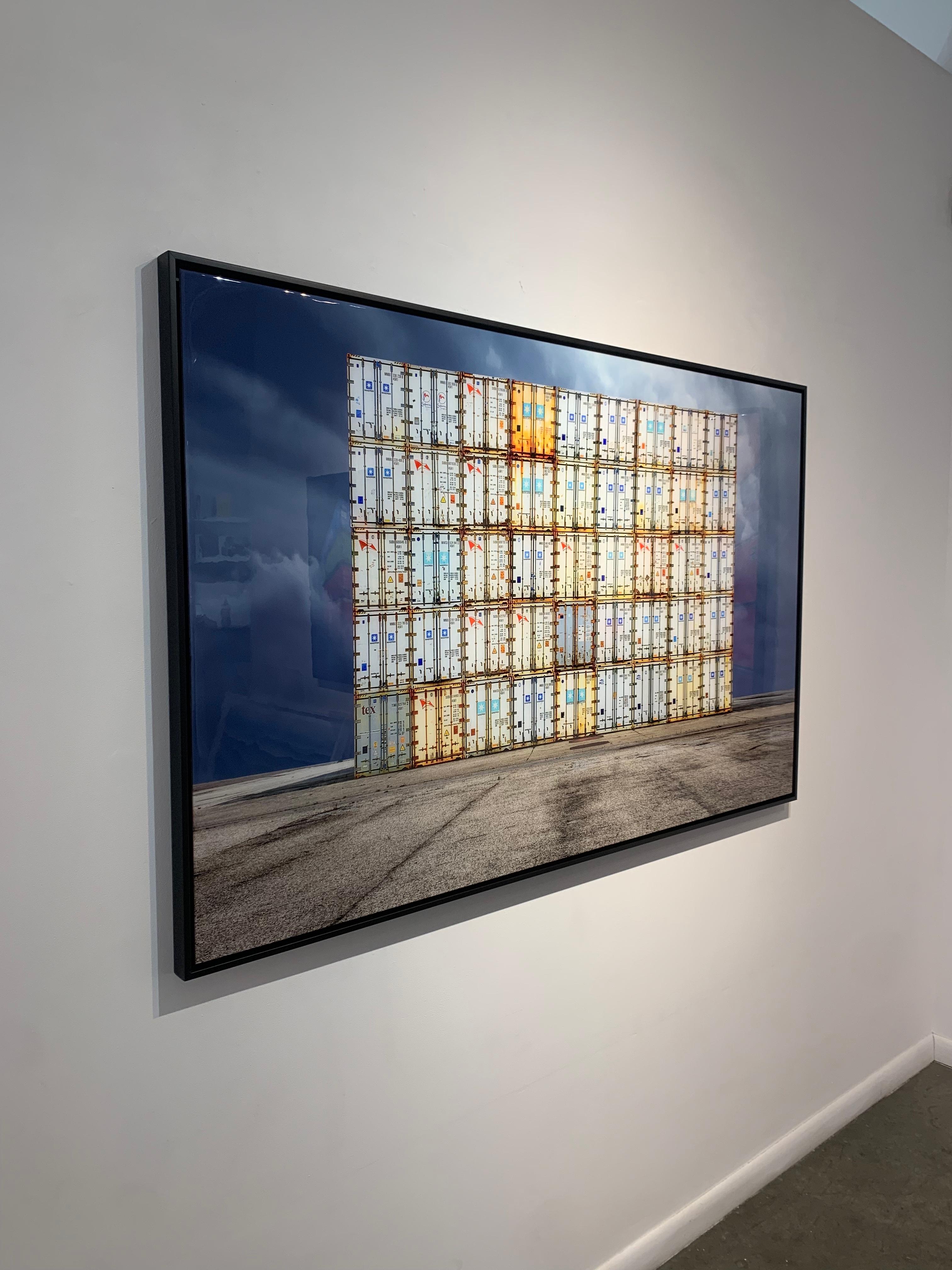 Tetris (Employee du mois) - Gris Abstract Photograph par Didier Engels