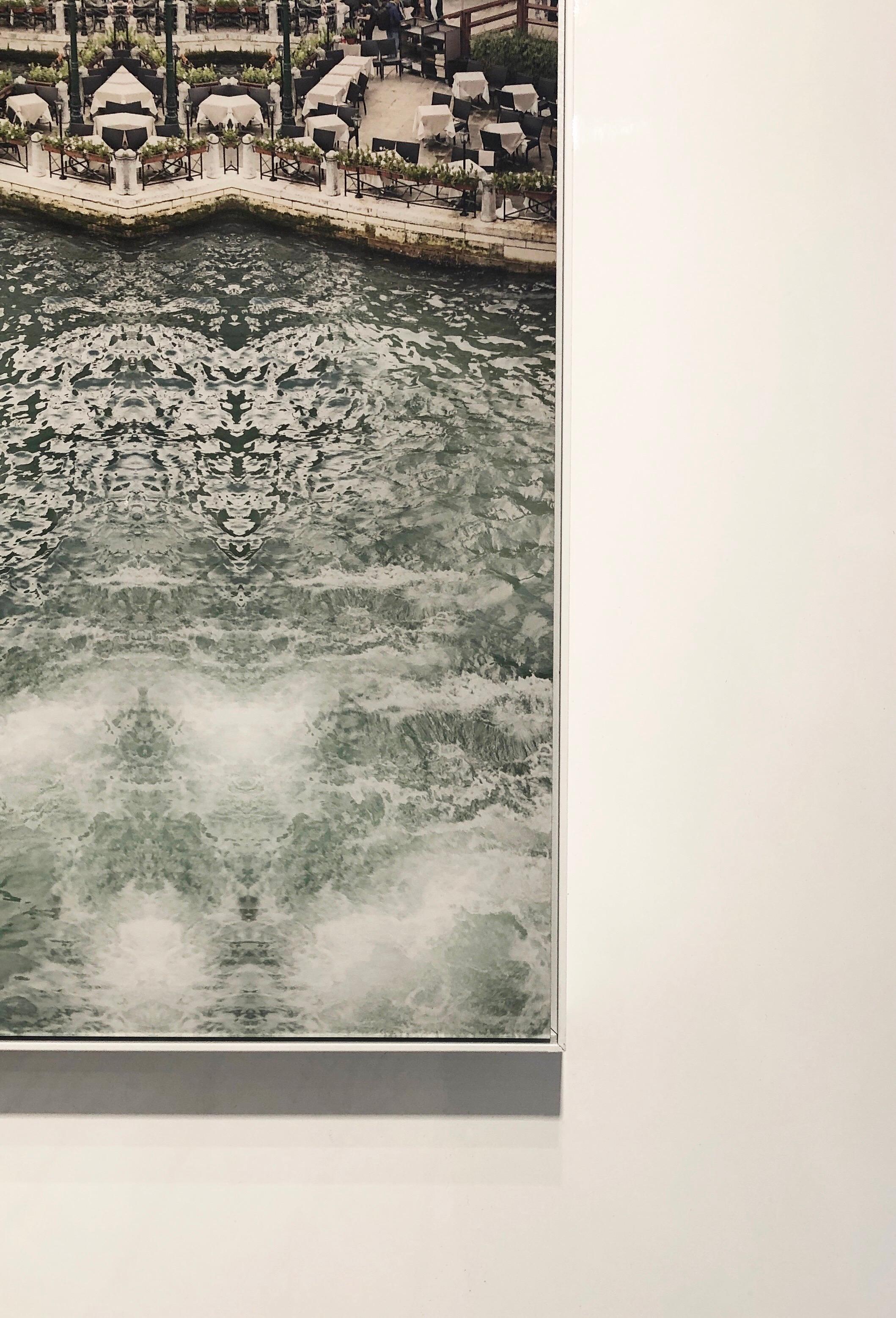 « Venise - Palazzo Cavalli Franchetti », photographie de Didier Fournet (39x39') en vente 4