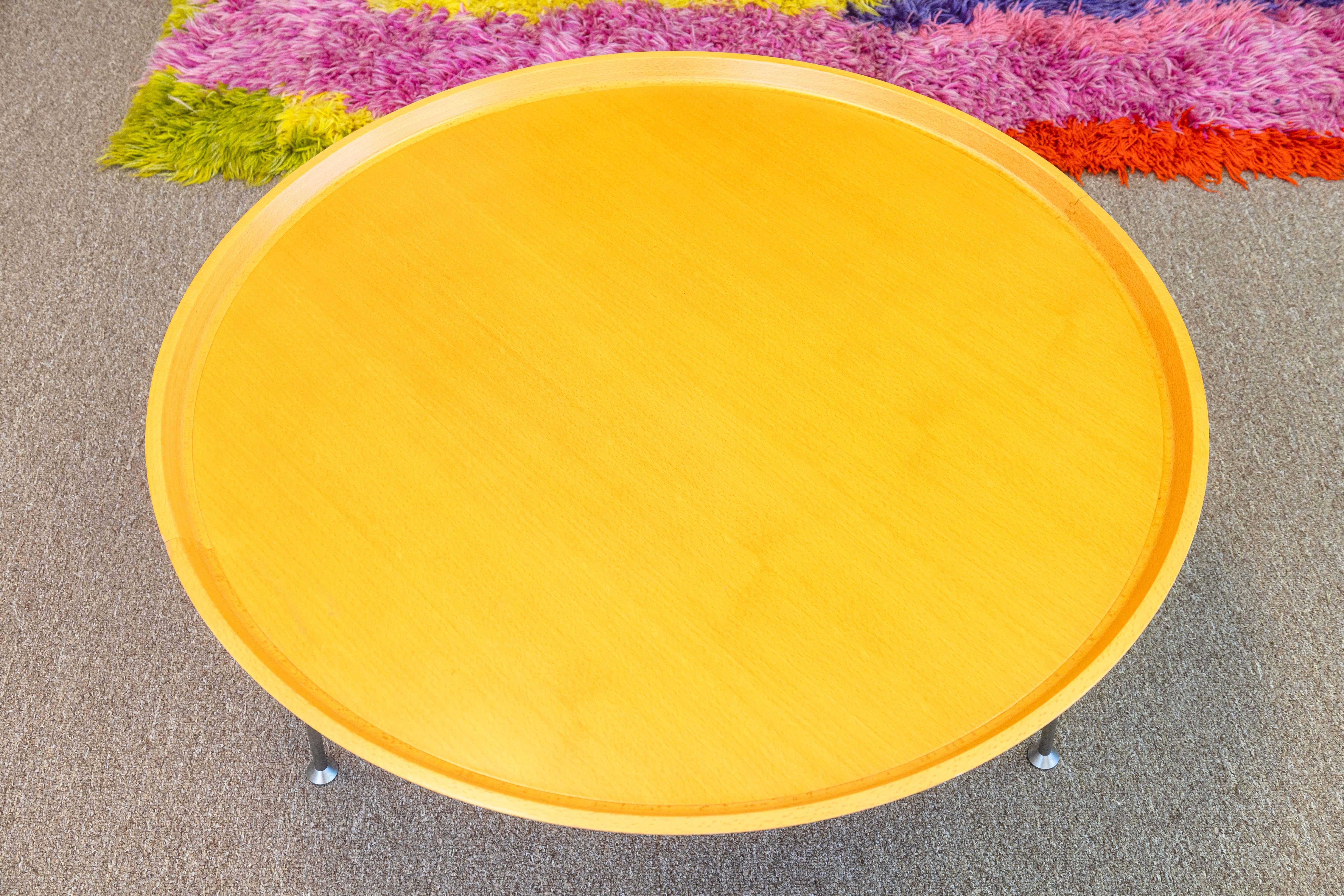 Francese Didier Gomez per Ligne Roset Mogador Tavolino da caffè rotondo moderno e contemporaneo in vendita