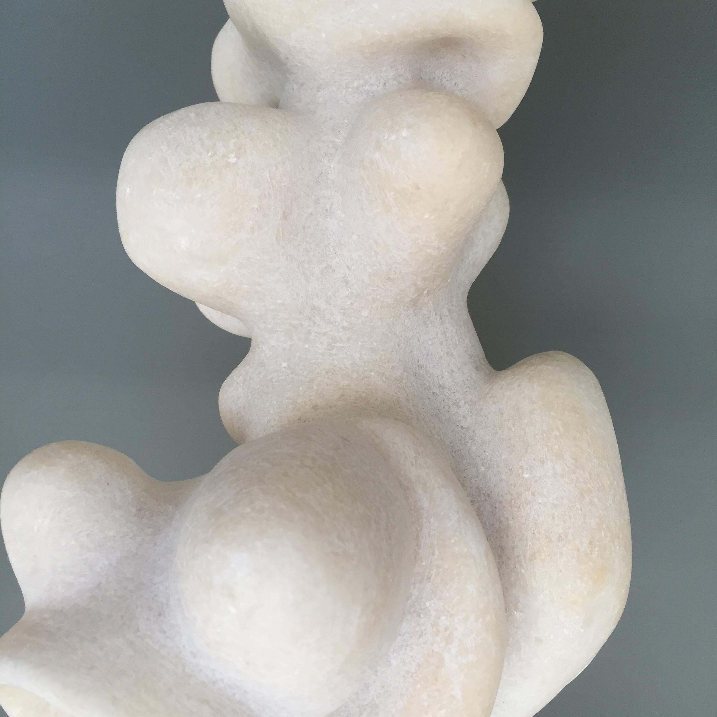 Die Vielnährende, Rare Naxian Marble Sculpture by Tom von Kaenel For Sale 1