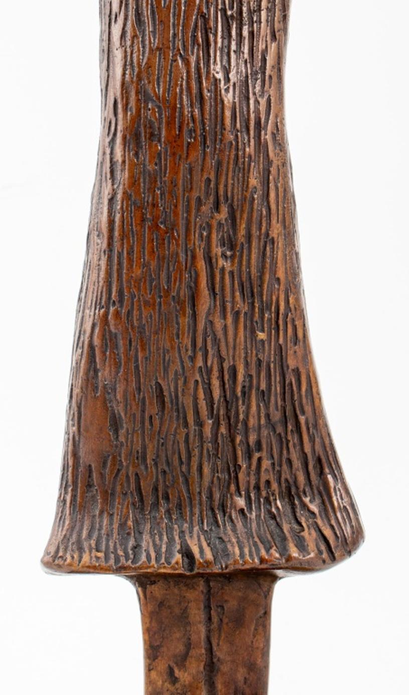 Métal Lampe de table figurative en bronze de style Diego Giacometti en vente