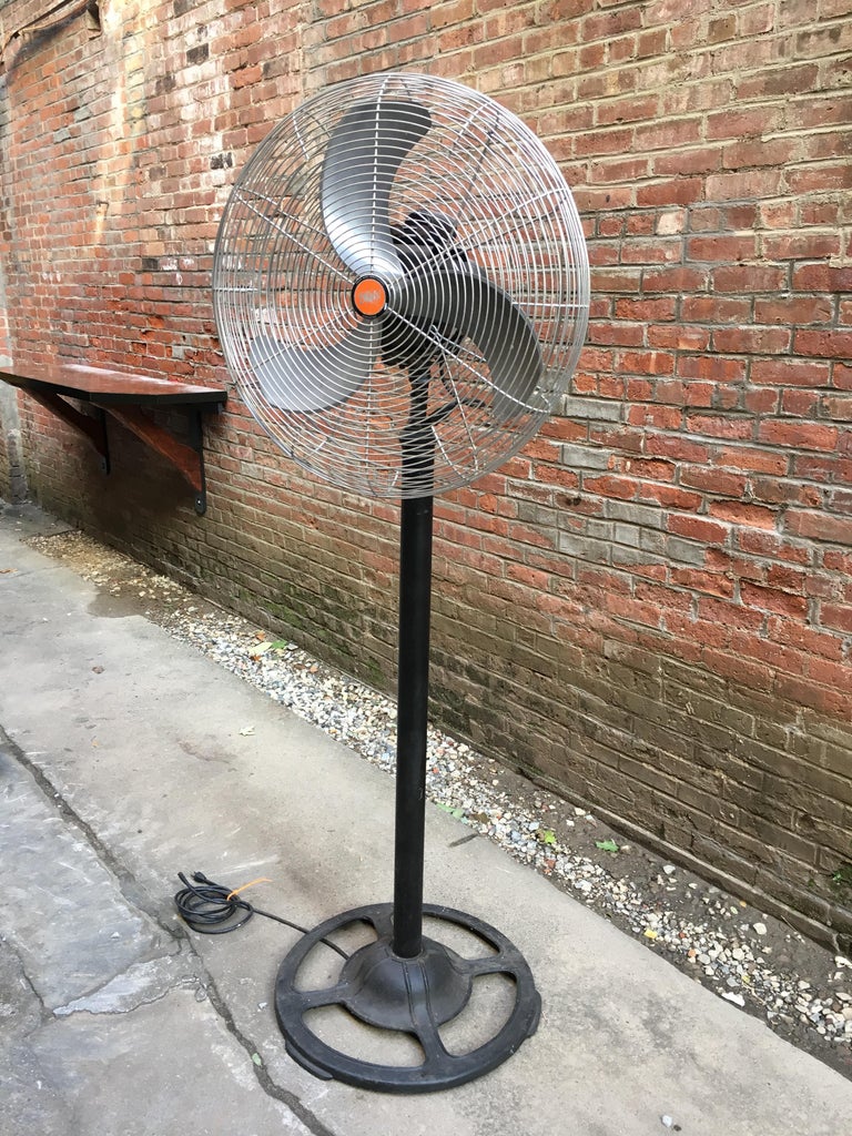 Diehl Industrial Airmaster Oscillating Floor Fan For Sale at 1stdibs