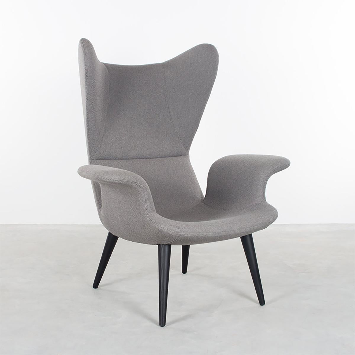 Diesel Longwave Wingback Armchair in Grey Wool by Moroso, Italy In Good Condition In Amsterdam, NL