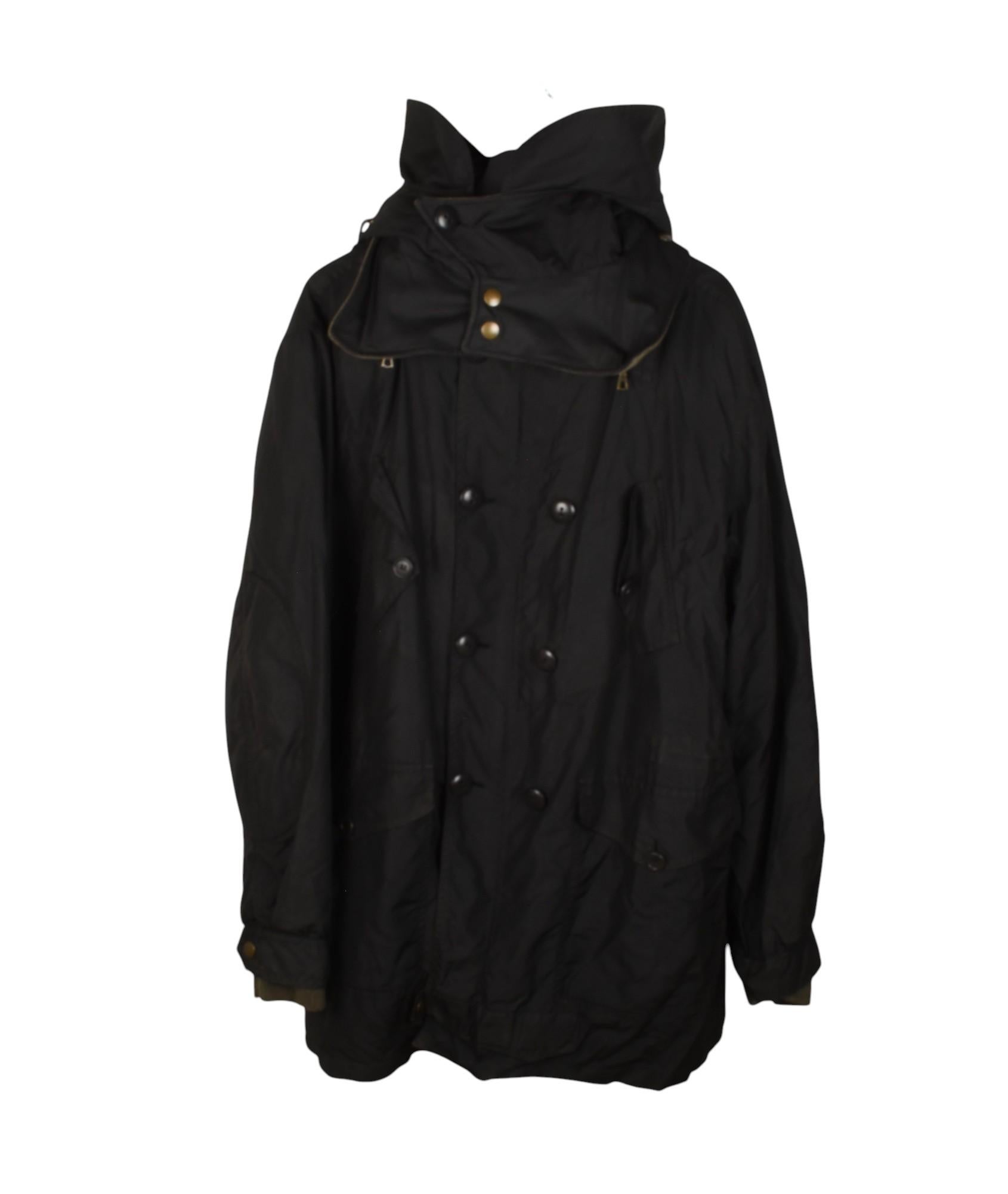 100% echt Dries van Noten Parka mit Kapuze Vintage, herausnehmbares Futter Herrenmantel, S1386, VINU9
Farbe: schwarz
(Eine tatsächliche Farbe kann ein wenig variieren aufgrund individueller Computer-Bildschirm Interpretation)
MATERIAL: 91% Polyamid,