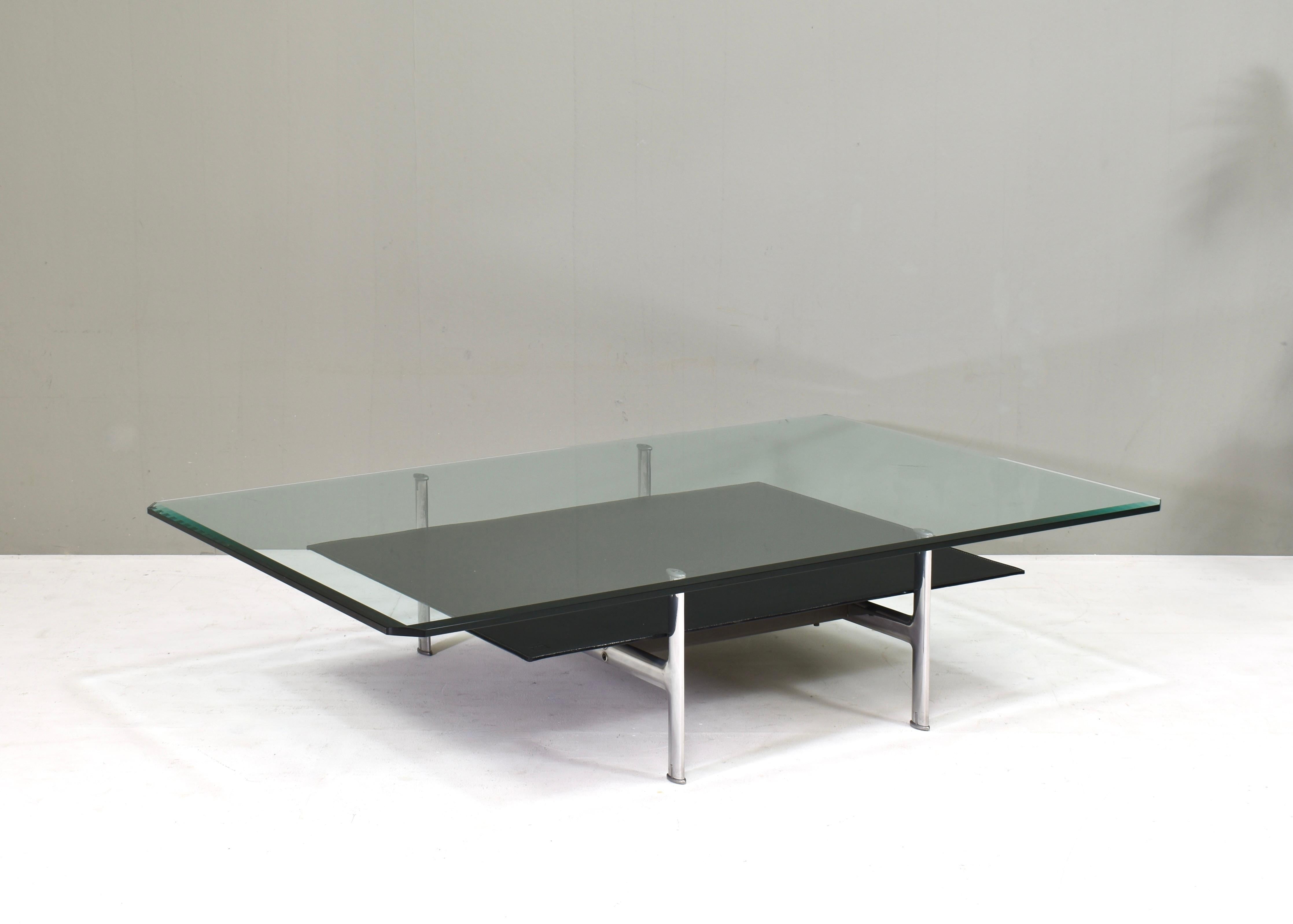 Aluminium Table basse 'Diesis' par Antonio Citterio & Paolo Nava pour B&B Italia - Italie en vente