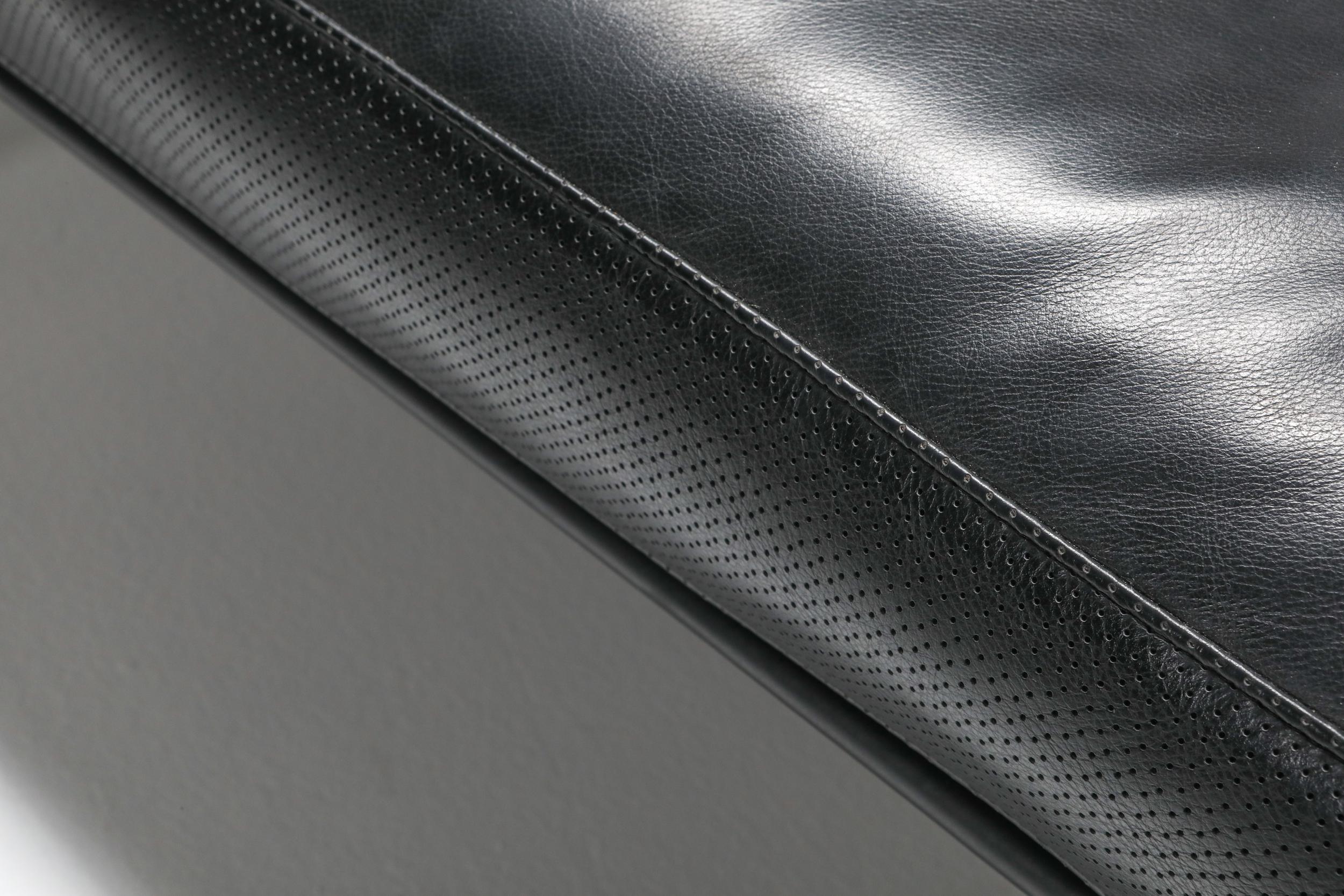 Diesis Sofa in Black Leather by Antonio Citterio & Nava for B&B Italia 3