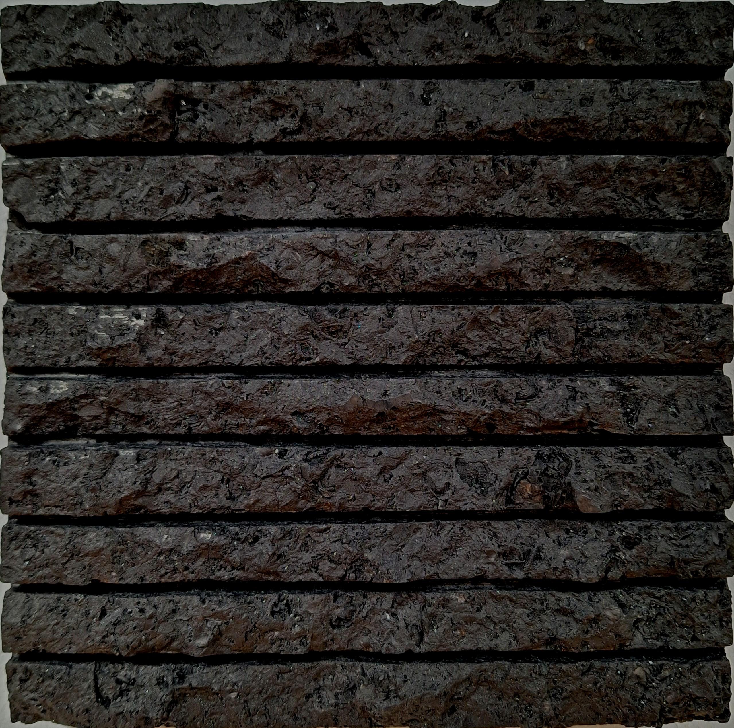 Dieter Kränzlein Abstract Painting – Kleine zeitgenössische moderne schwarze Wand Skulptur Malerei Relief BK15LH