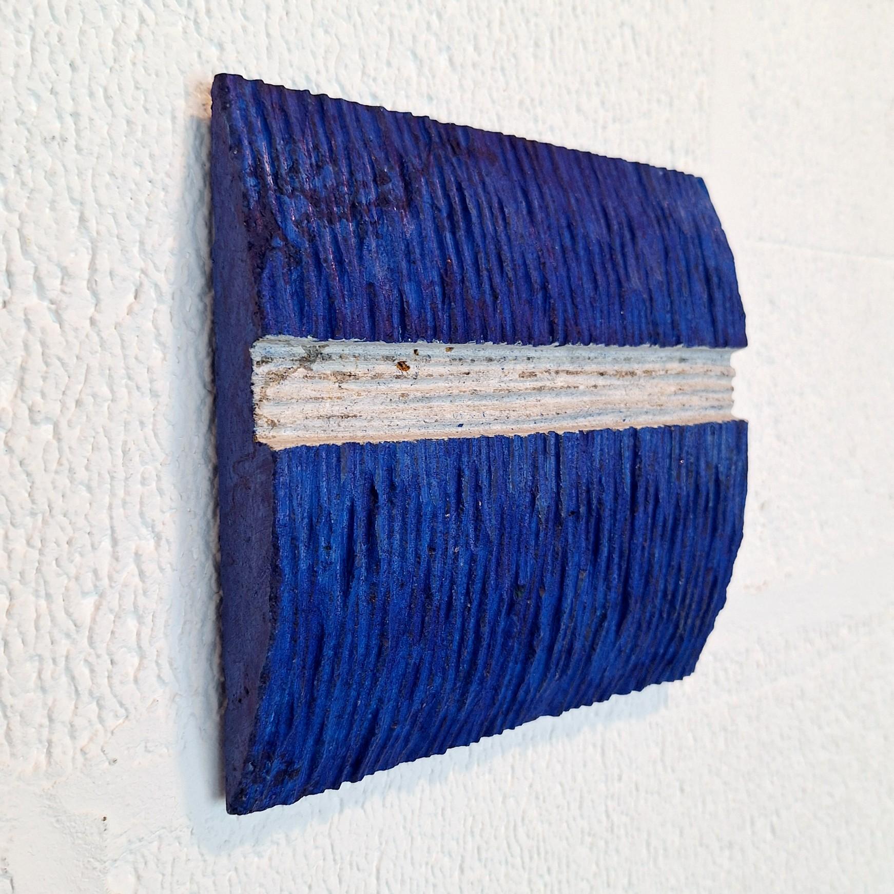 o.T. (BLN15LHV) - petite sculpture murale contemporaine bleue peinture relief - Contemporain Painting par Dieter Kränzlein
