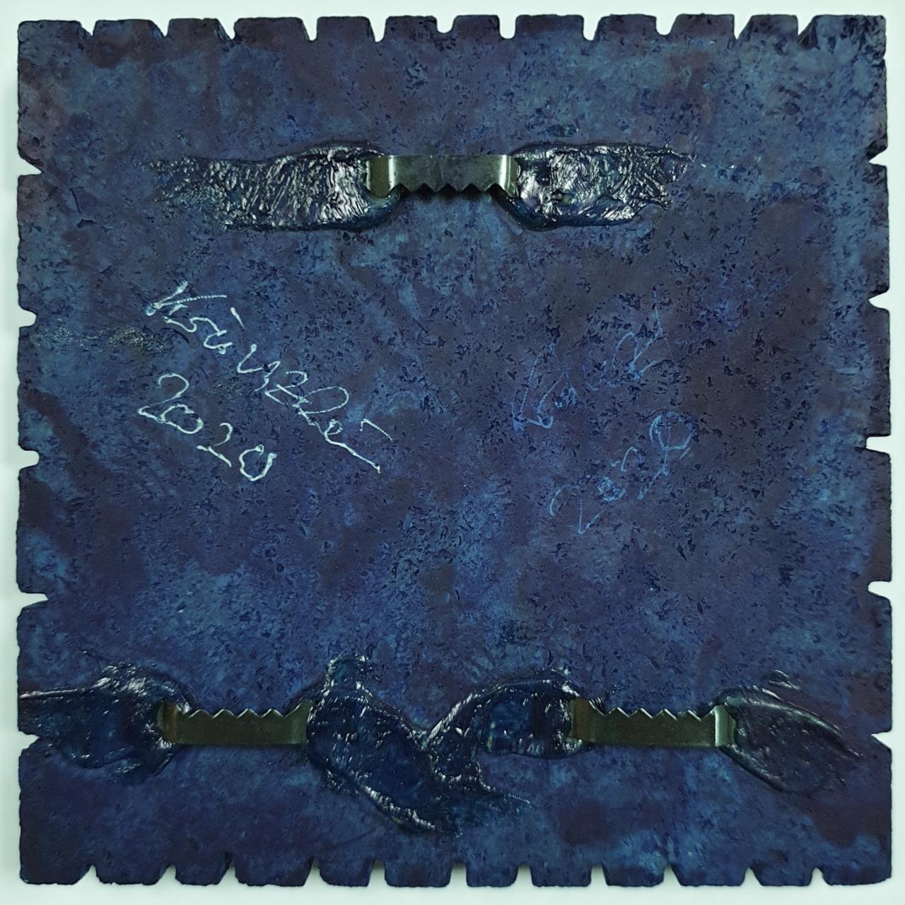 o.T. (Bl15Rc) is a unique small size contemporary modern wall sculpture painting relief by German artist Dieter Kränzlein. The relief is made from limestone and it is finished with a thin layer of blue ink that has penetrated into the limestone. Due