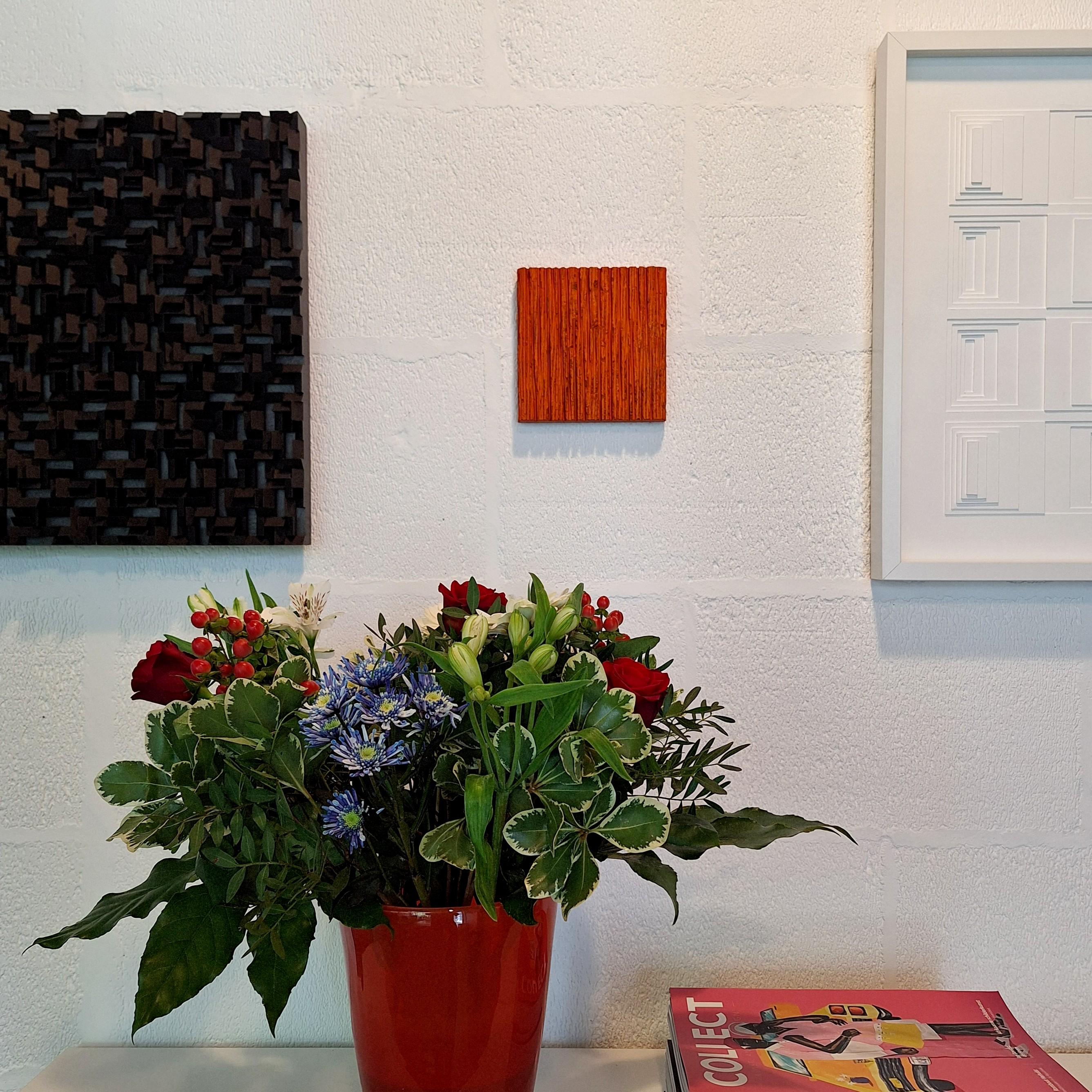 o.T. (OR15LV) small orange contemporary modern wall sculpture painting relief - Contemporary Painting by Dieter Kränzlein