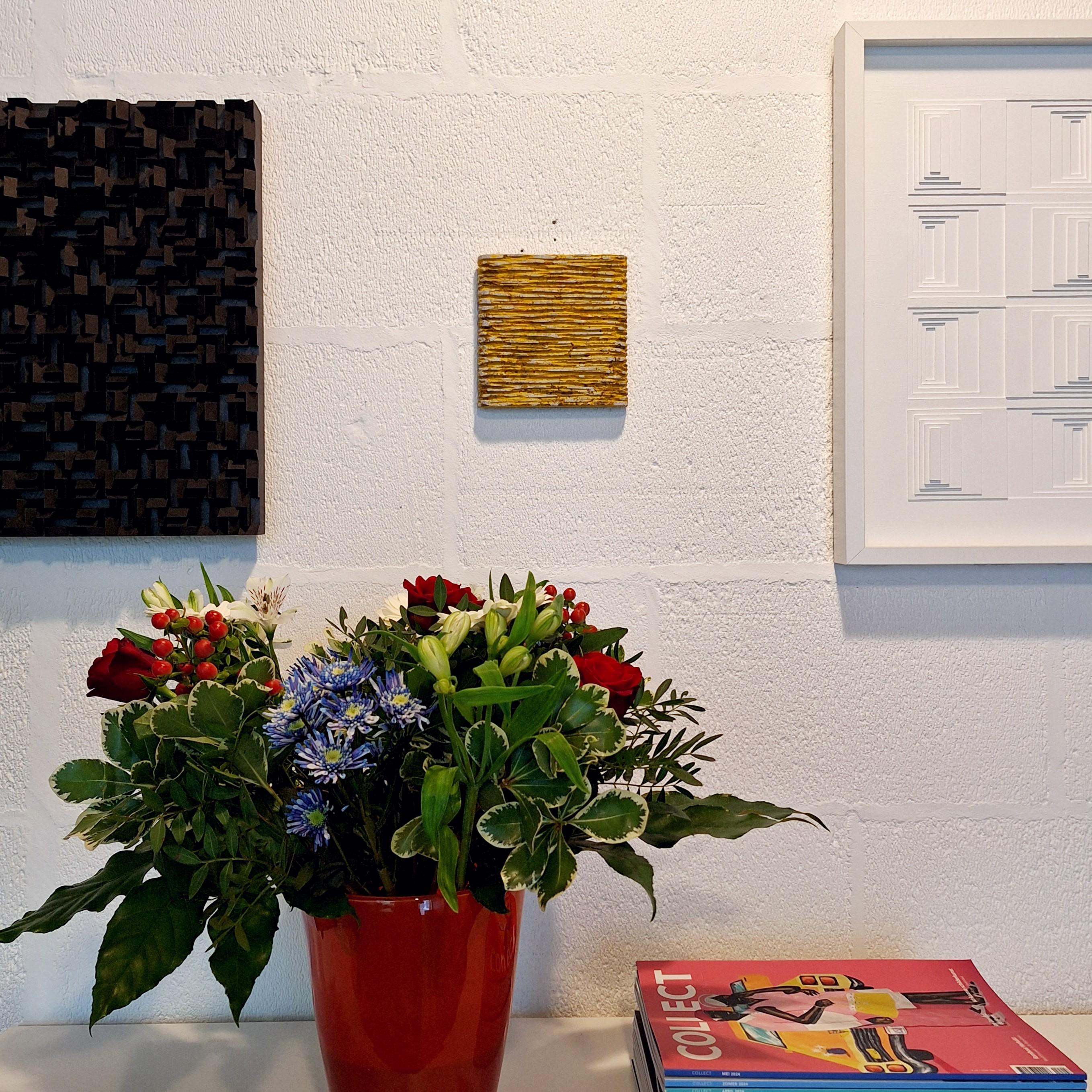 o.T. (YE15LH) small yellow contemporary modern wall sculpture painting relief - Contemporary Painting by Dieter Kränzlein
