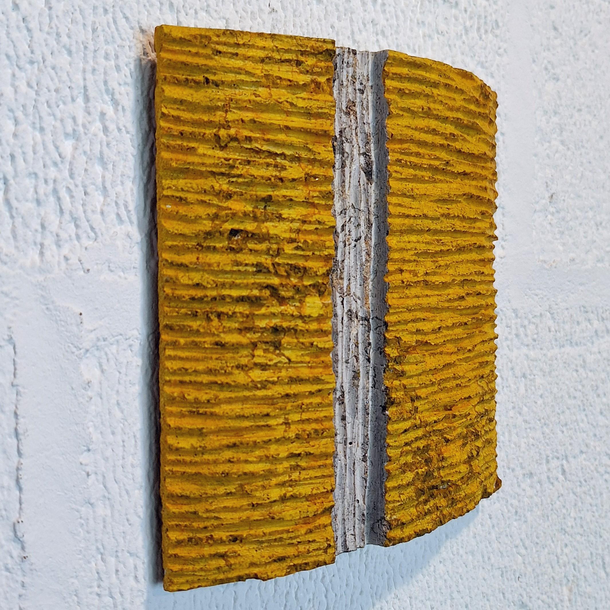 o.T. (YEN15LHV) small yellow contemporary modern wall sculpture painting relief - Contemporary Painting by Dieter Kränzlein