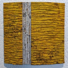 o.T. (YEN15LHV) piccola scultura da parete moderna contemporanea gialla in rilievo