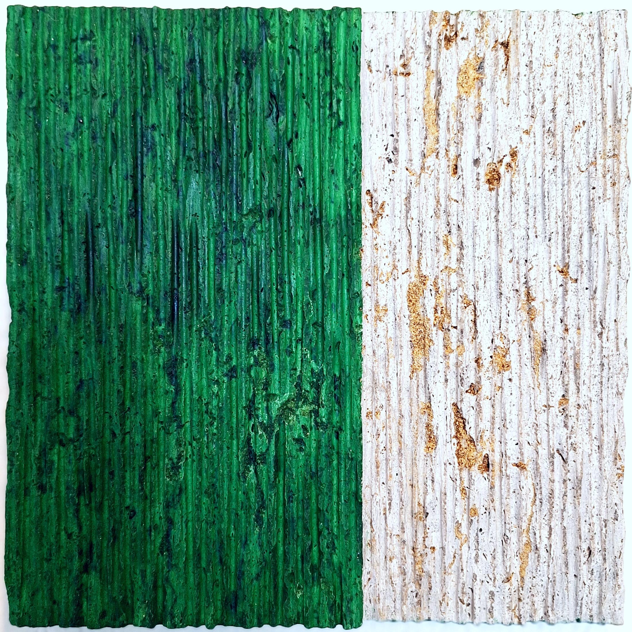 Trittico o.T. è una scultura da parete moderna e contemporanea realizzata dall'artista tedesco Dieter Kränzlein, composta da tre elementi singoli. Ogni elemento misura 22x22 cm, è realizzato in pietra calcarea ed è parzialmente rifinito con un