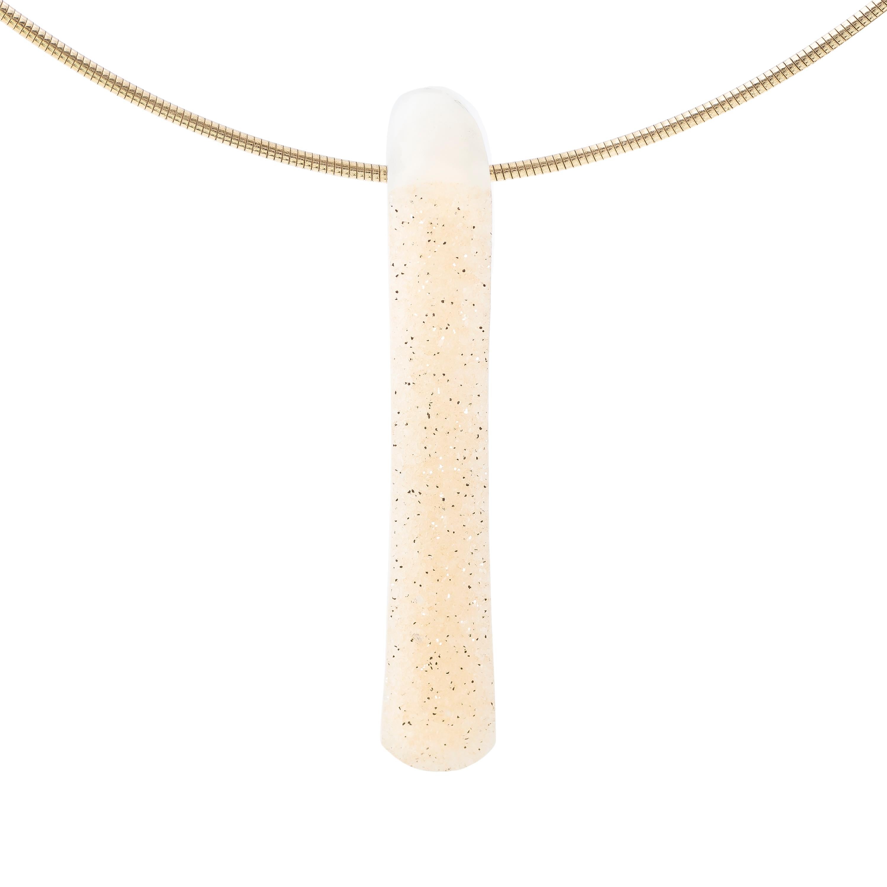 This one of a kind jewel is hand carved and signed by Dieter Lorenz. The golden Drusy pendant is made from an Agate Drusy carved into a softened rectangular shape and hung on an 18 Karat Yellow Gold circular necklace. A contemporary piece: simple,